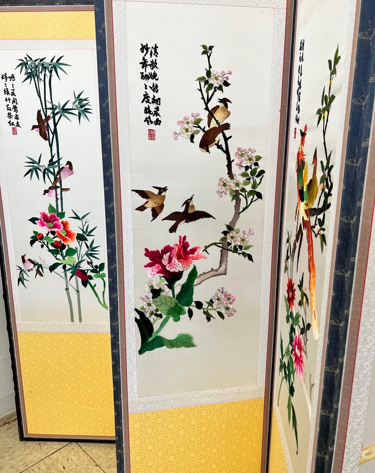 Chinese Export Exquisite Chinese Embroidered Silk 8 Panel Room Divider Screen of Birds, Flowers For Sale