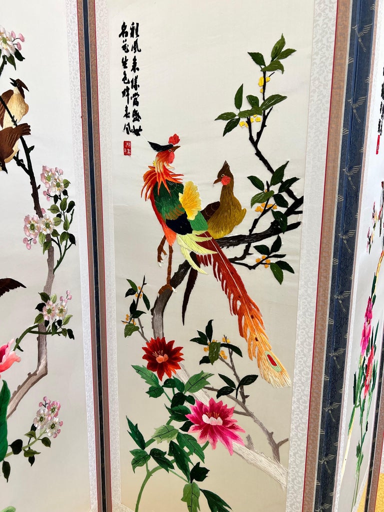 Exquisite Chinese Embroidered Silk 8 Panel Room Divider Screen of Birds, Flowers For Sale 1