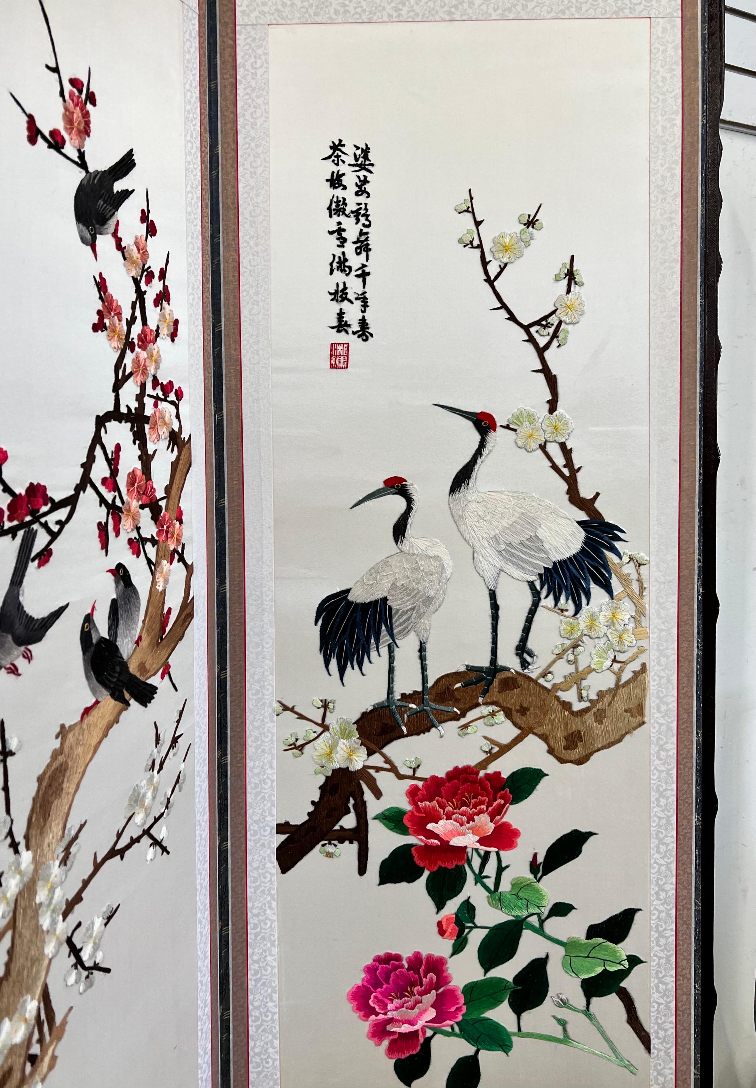 Exquisite Chinese Embroidered Silk 8 Panel Room Divider Screen of Birds, Flowers 3