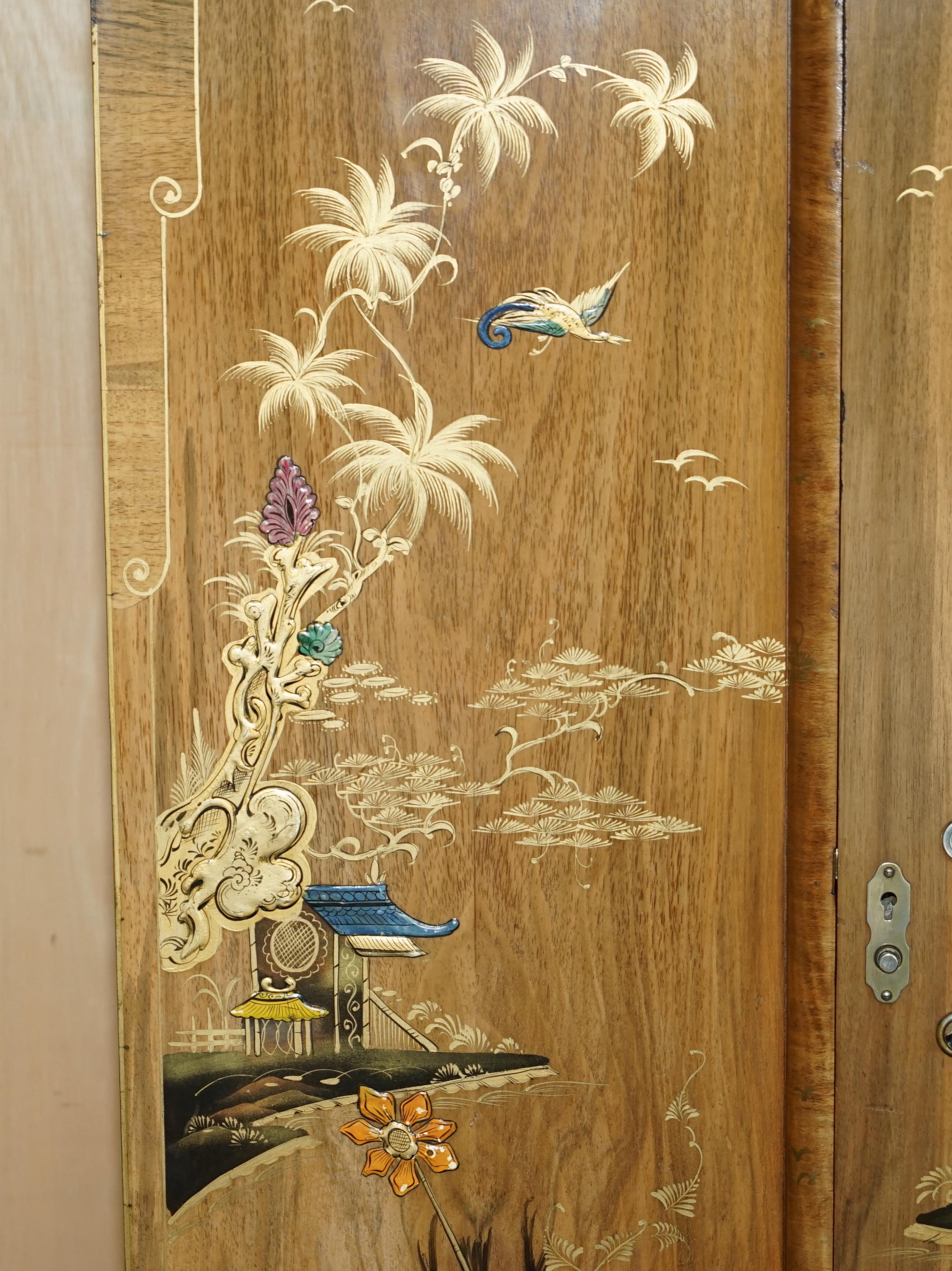 Chinese EXQUISITE CHINESE EXPORT CHINOiSERIES WALNUT DOUBLE WARDROBE PART OF A SUITE For Sale