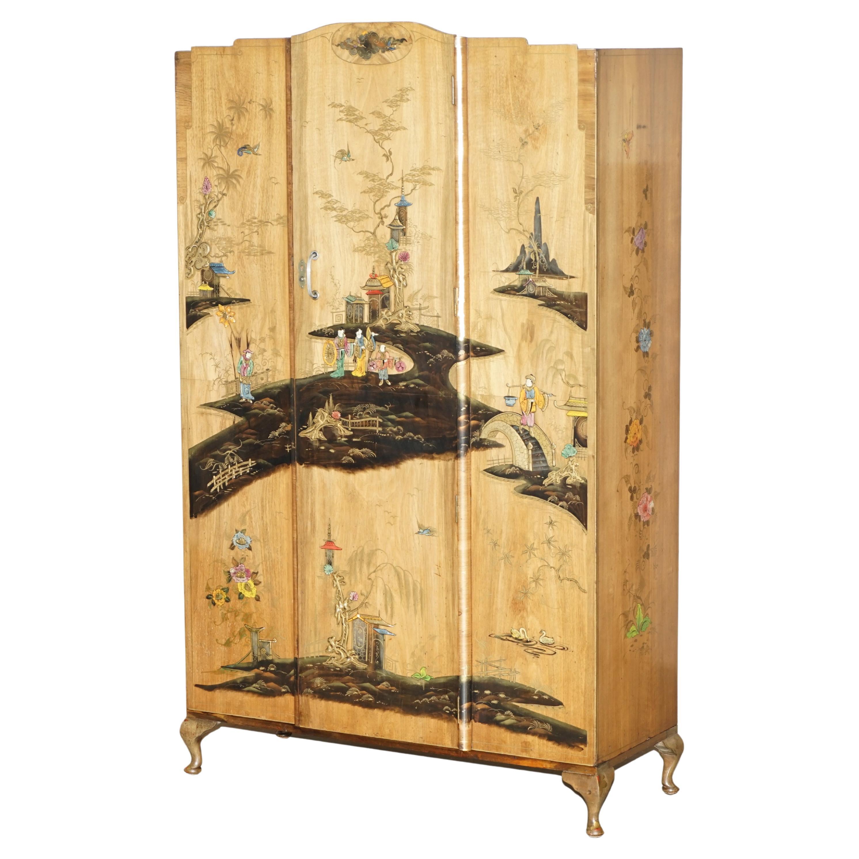 EXQUISITE CHINESE EXPORT CHINOiSERIES WALNUT DOUBLE WARDROBE PART OF A SUITE For Sale