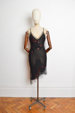 Exquise robe de couture en dentelle Chantilly noire de Christian Lacroix Circa 2000