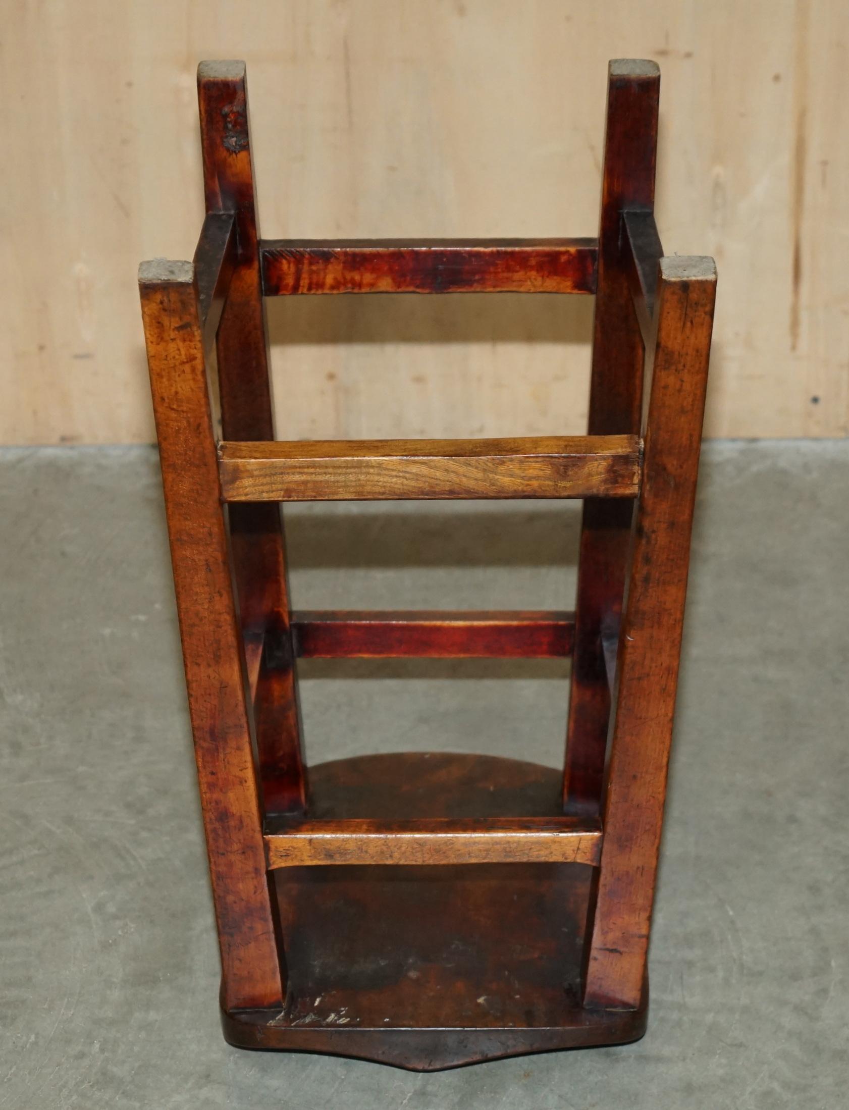 EXQUISITE CIRCA 1880 HAND MADE FRUiTWOOD DRAFTSMAN ARTIST STOOL STUNNING PATINA For Sale 5