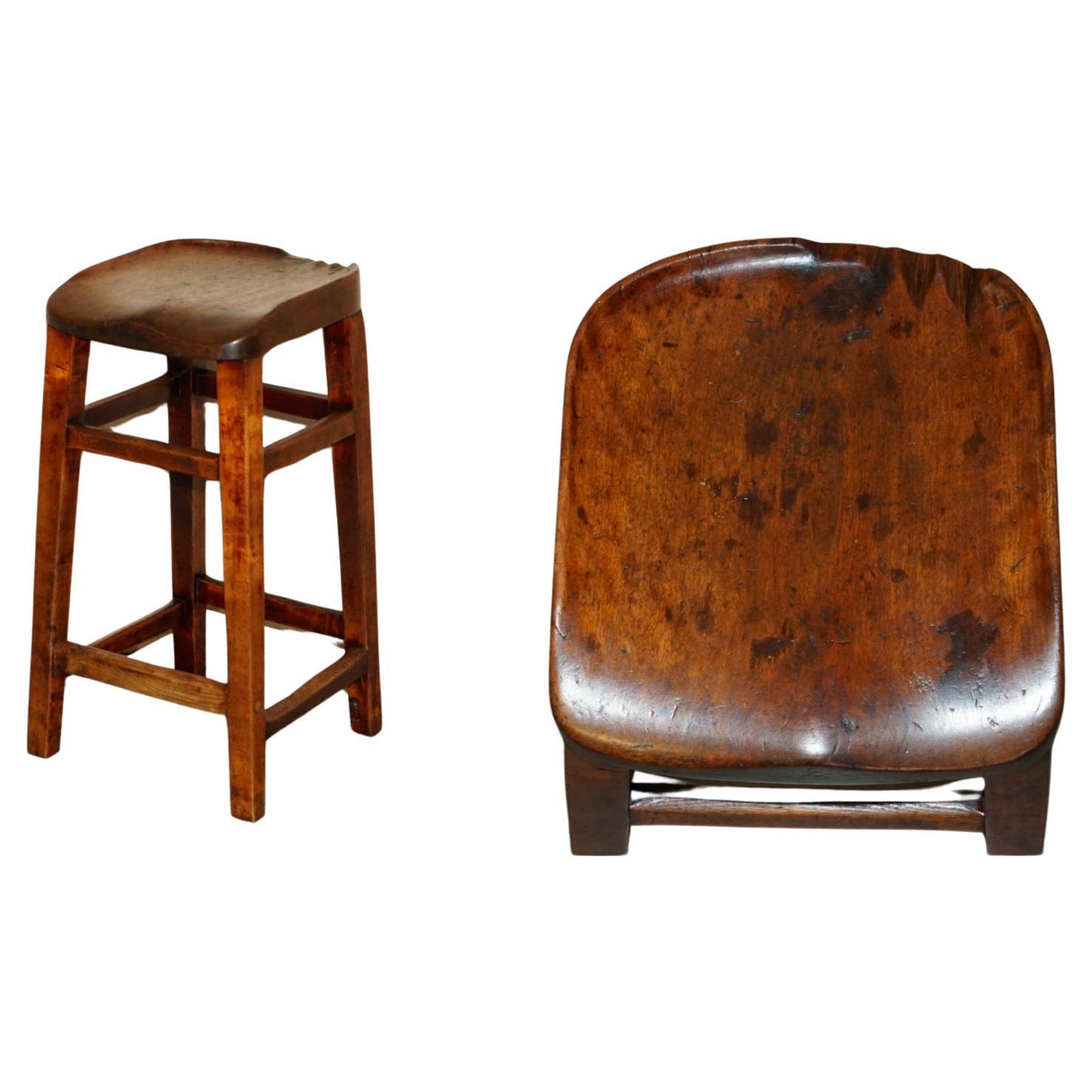 EXQUISITE CIRCA 1880 HAND MADE FRUiTWOOD DRAFTSMAN ARTIST STOOL STUNNING PATINA For Sale