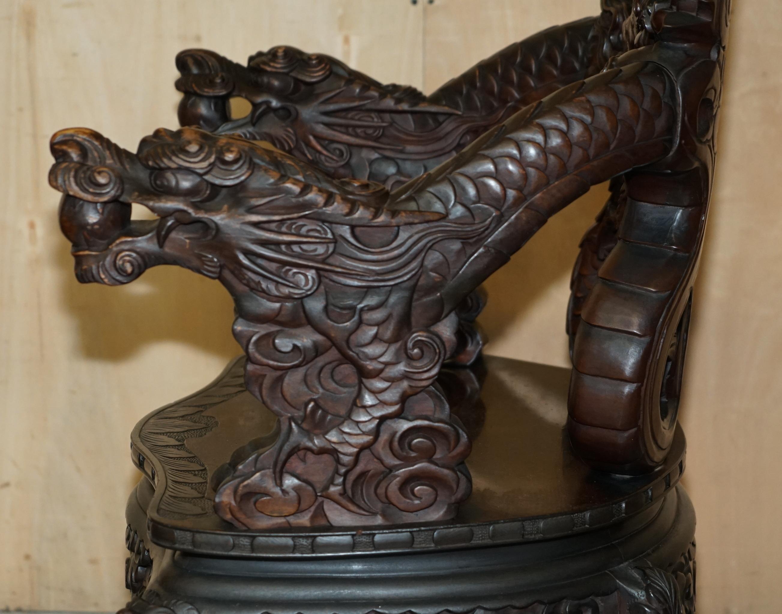 EXQUISITE CIRCA 1880 QING DYNASTY CARVED HARDWOOD CHINESE DRAGON ARMCHAiR For Sale 12