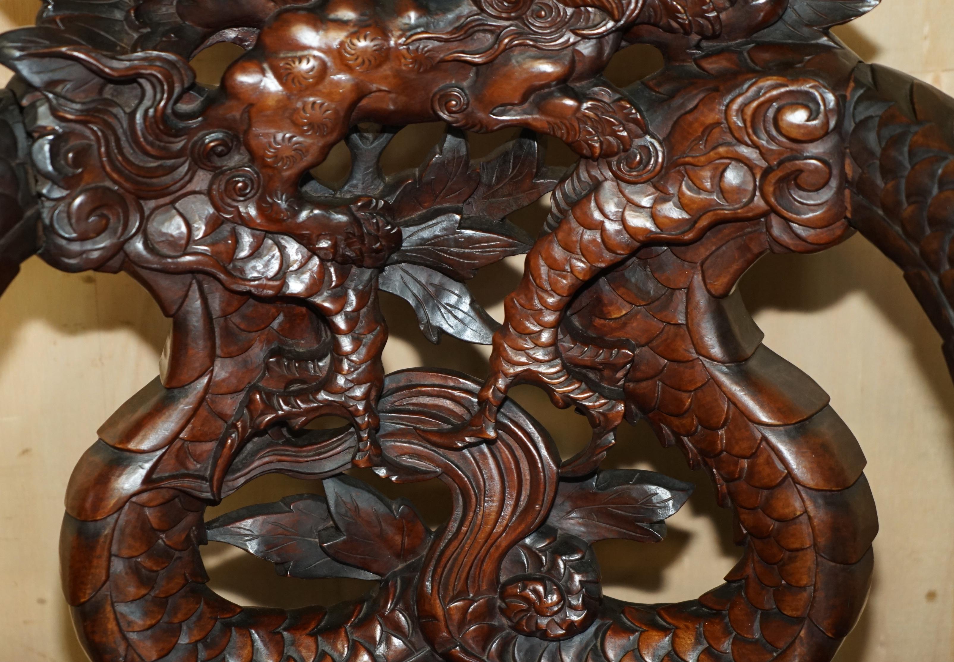 Fait main EXQUISITE CIRCA 1880 ARMCHAiR DE DRAGON CHINOIS EN BOIS CARACTERE DYNASTIQUE DE LA VILLE DE QING en vente