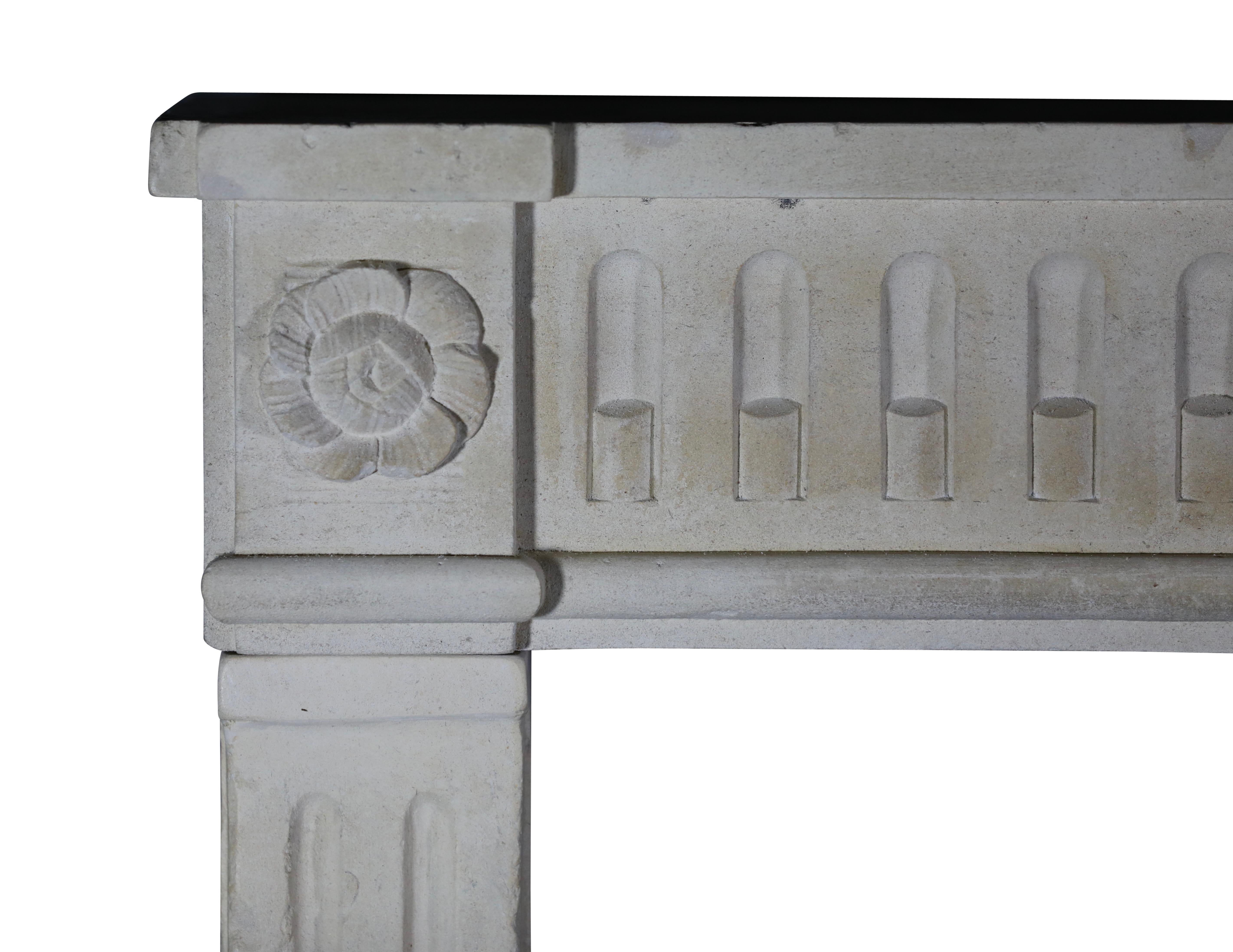 Exquisite Classic French Antique Limestone Fireplace Surround For Sale 1