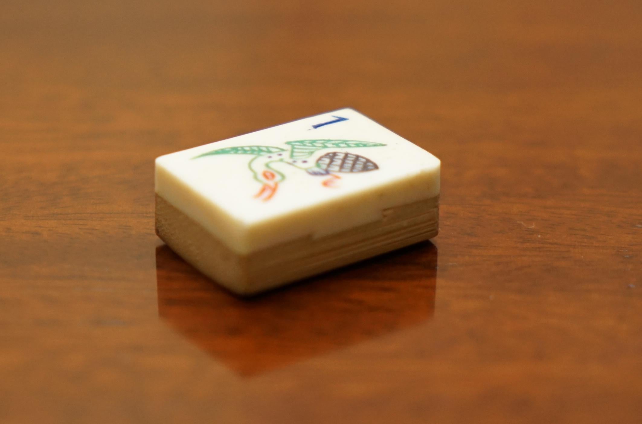EXQUISITE COMPLETE FOUR PERSON MAHJONG SUITE CIRCA 1920's CHINESE EXPORT PERIOD For Sale 10