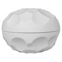 Exquisita Bombonera Contemporánea Ted Muehling, Cuenco pequeño, Plato cubierto