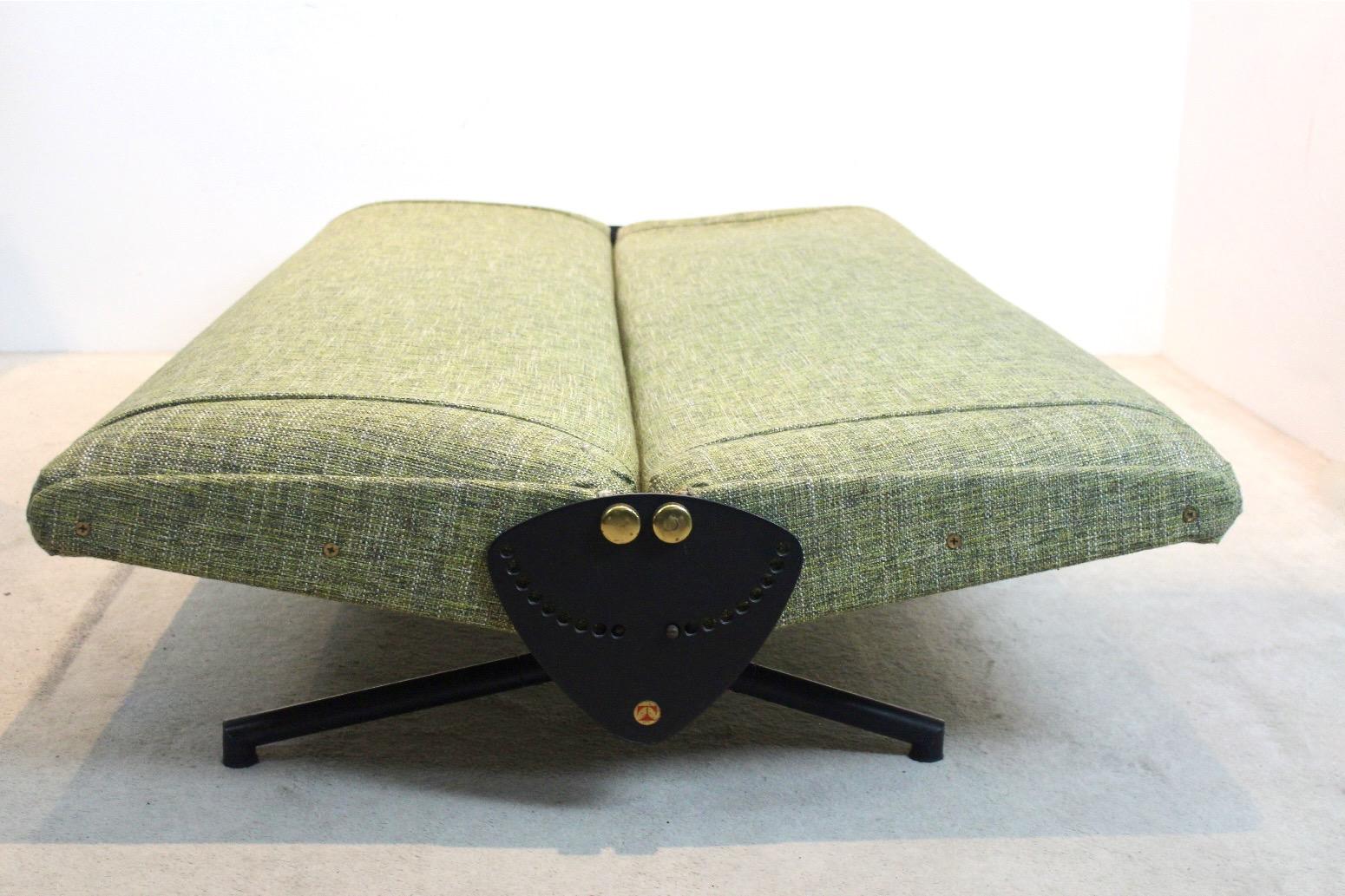 Exquisites D70 Sofa-Tagesbett von Osvaldo Borsani für Tecno, 1954 (Italienisch) im Angebot