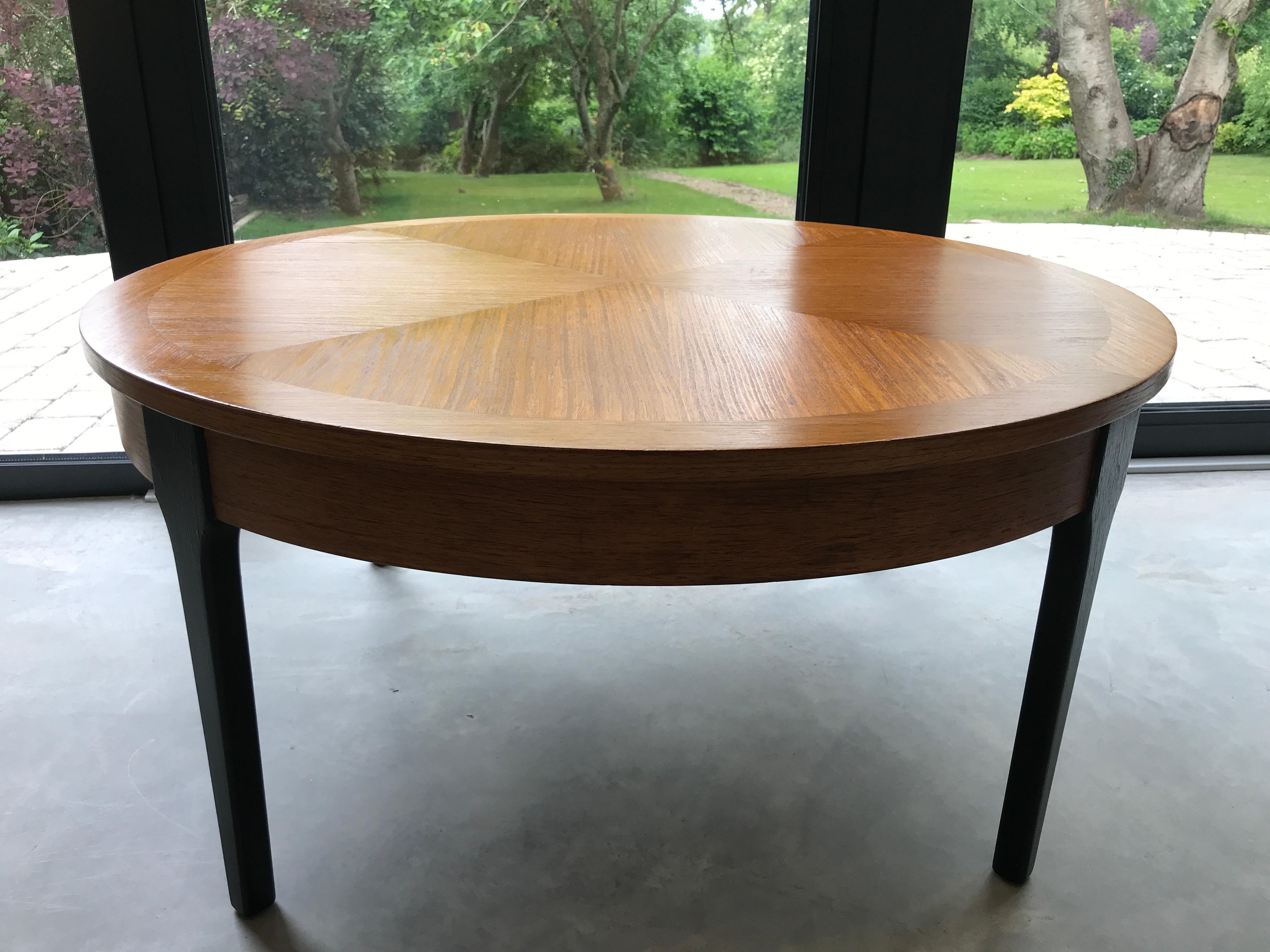 Exquisite Danish 1960s Retro Teak Coffee Table with Black Legs For Sale 2