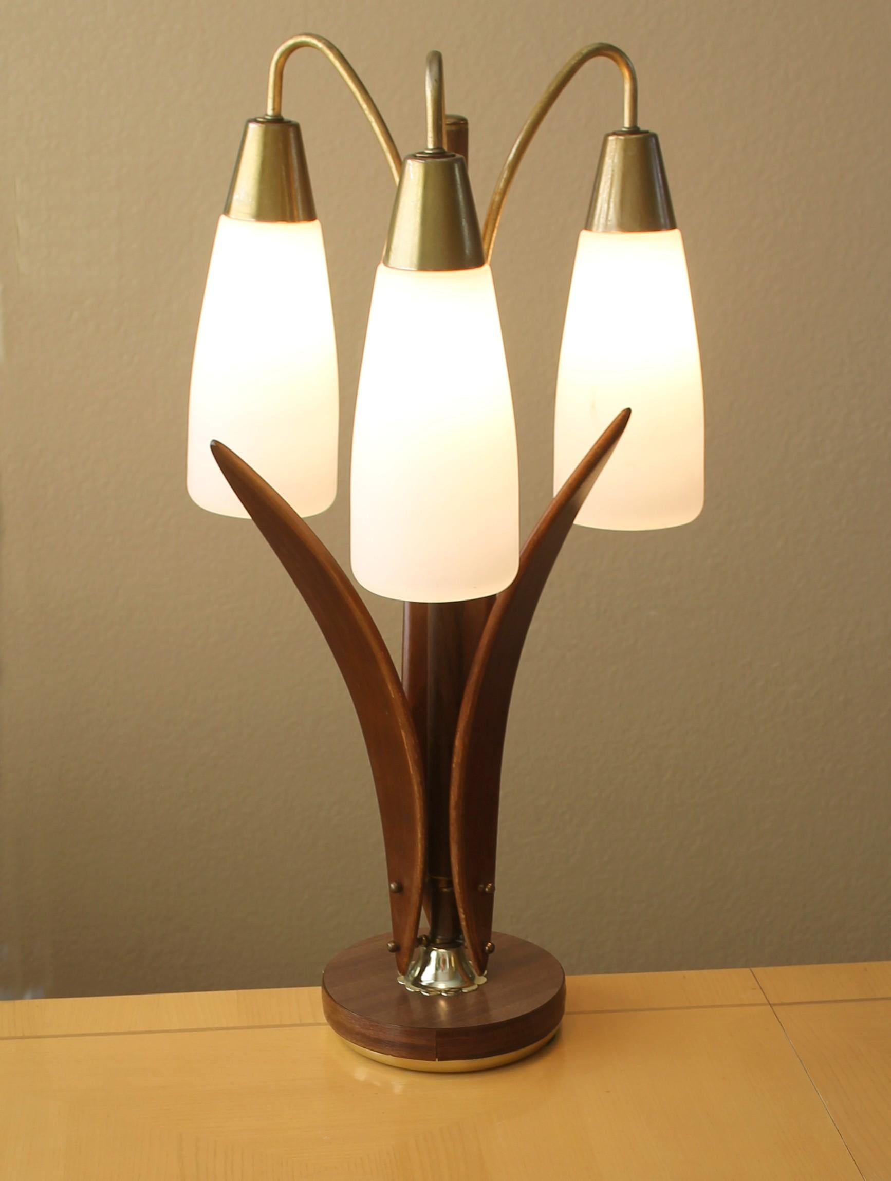 Exquisite Danish Modern 3 Shade Glass and Walnut Lamp 1950s Mid Century Lighting For Sale 1