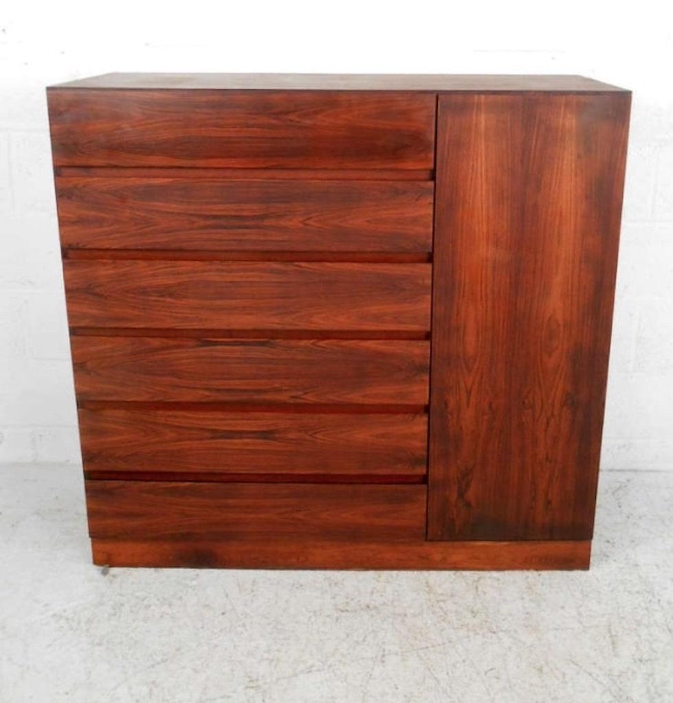 This beautiful Rosewood dresser features a 