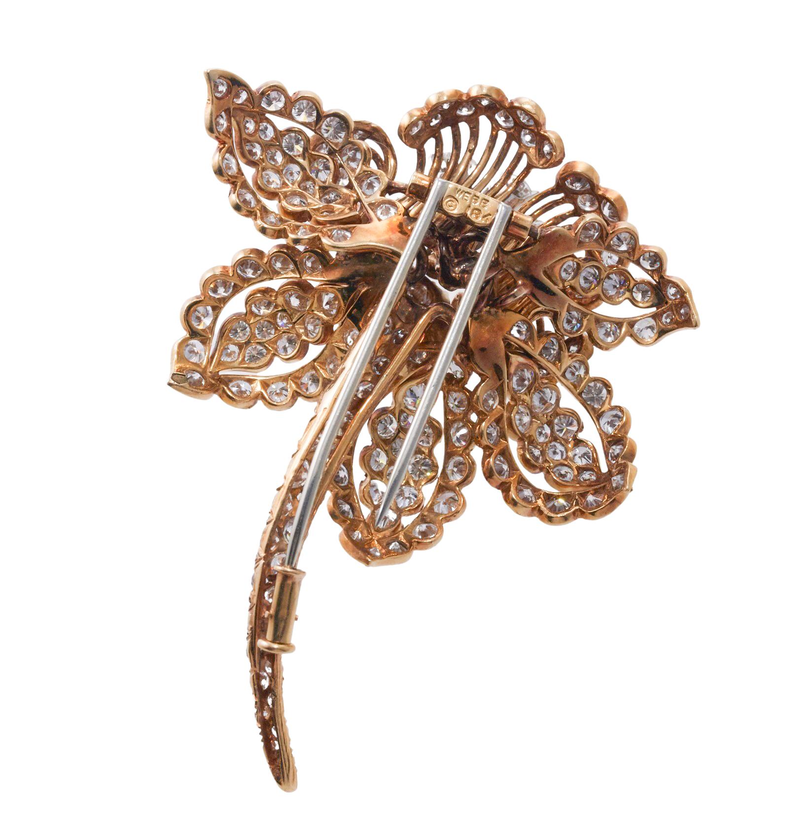 Taille ronde David Webb Broche exquise à fleurs en or et diamants en vente
