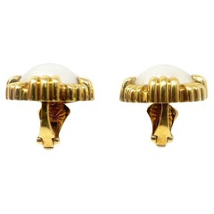 Exquisite David Webb Pearl 18k Gold Earrings