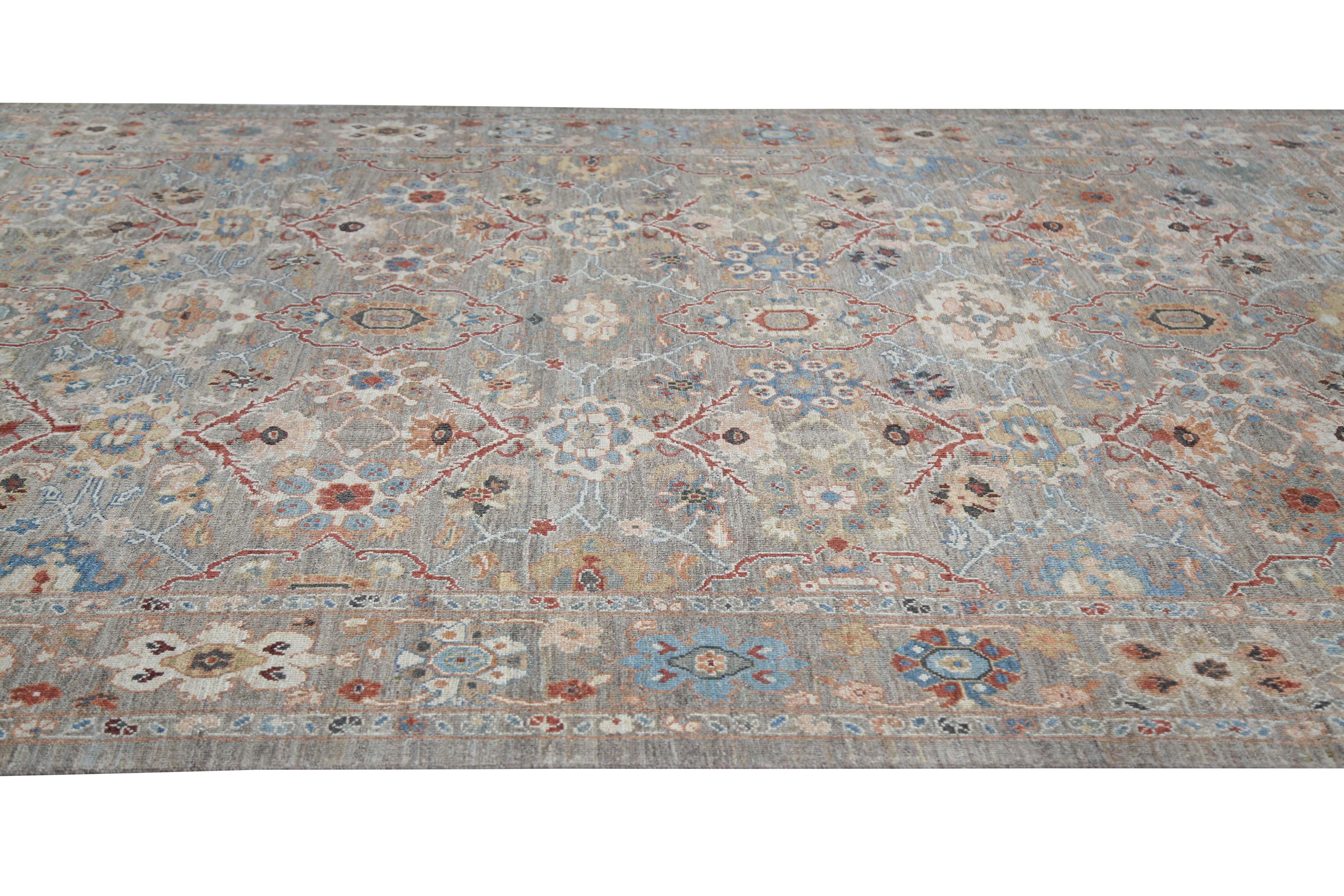 Exquisite Detailed Sultanabad Rug Design In New Condition For Sale In Dallas, TX