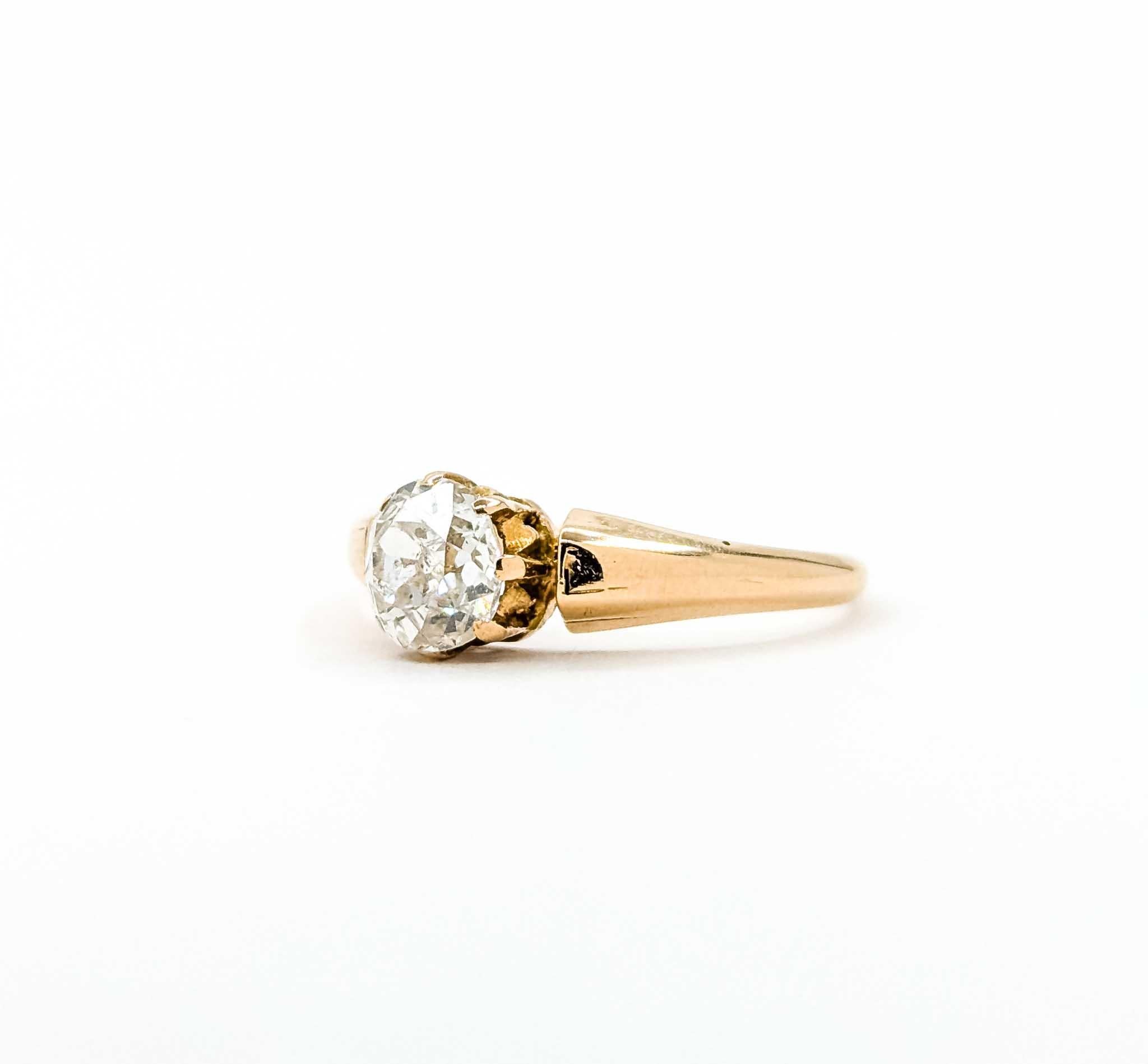 Exquisito anillo vintage de oro de 18 quilates con diamantes Contemporáneo en venta