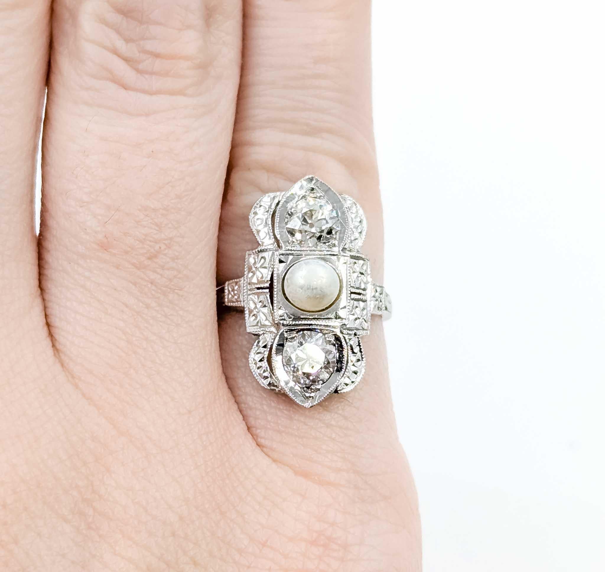 Women's Exquisite Diamond and Akoya Pearl Ring in 18k White Gold For Sale
