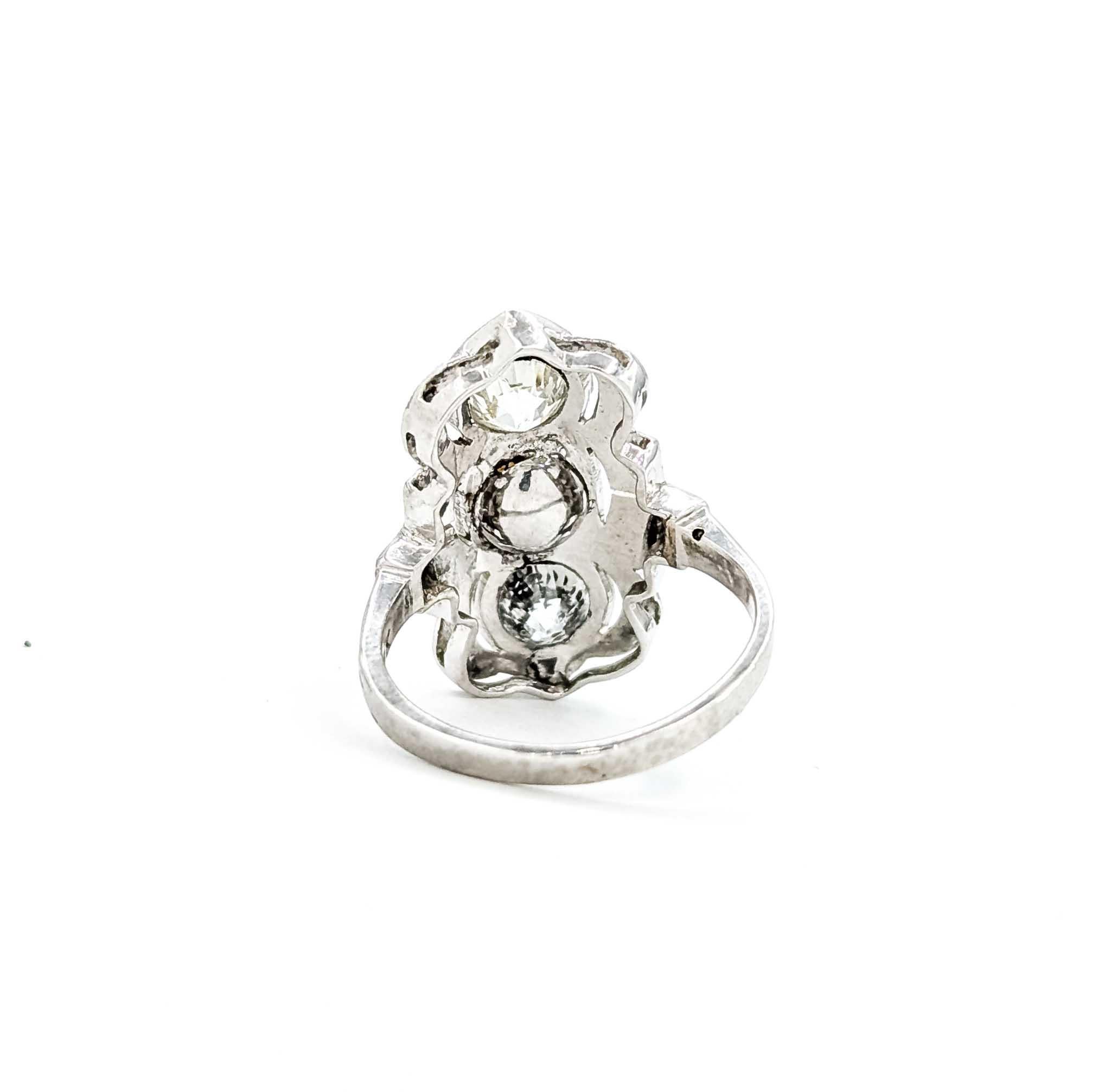 Exquisite Diamond and Akoya Pearl Ring in 18k White Gold For Sale 1