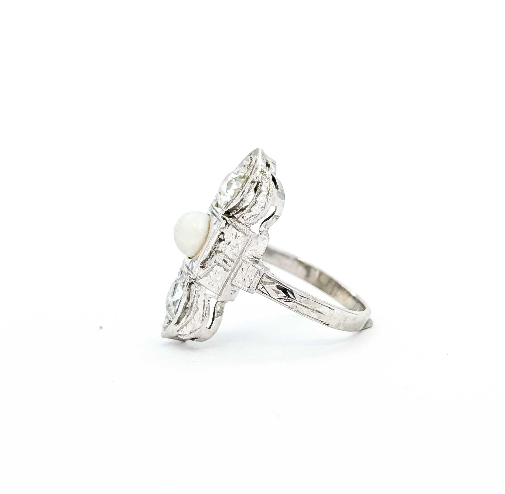 Exquisite Diamond and Akoya Pearl Ring in 18k White Gold For Sale 2