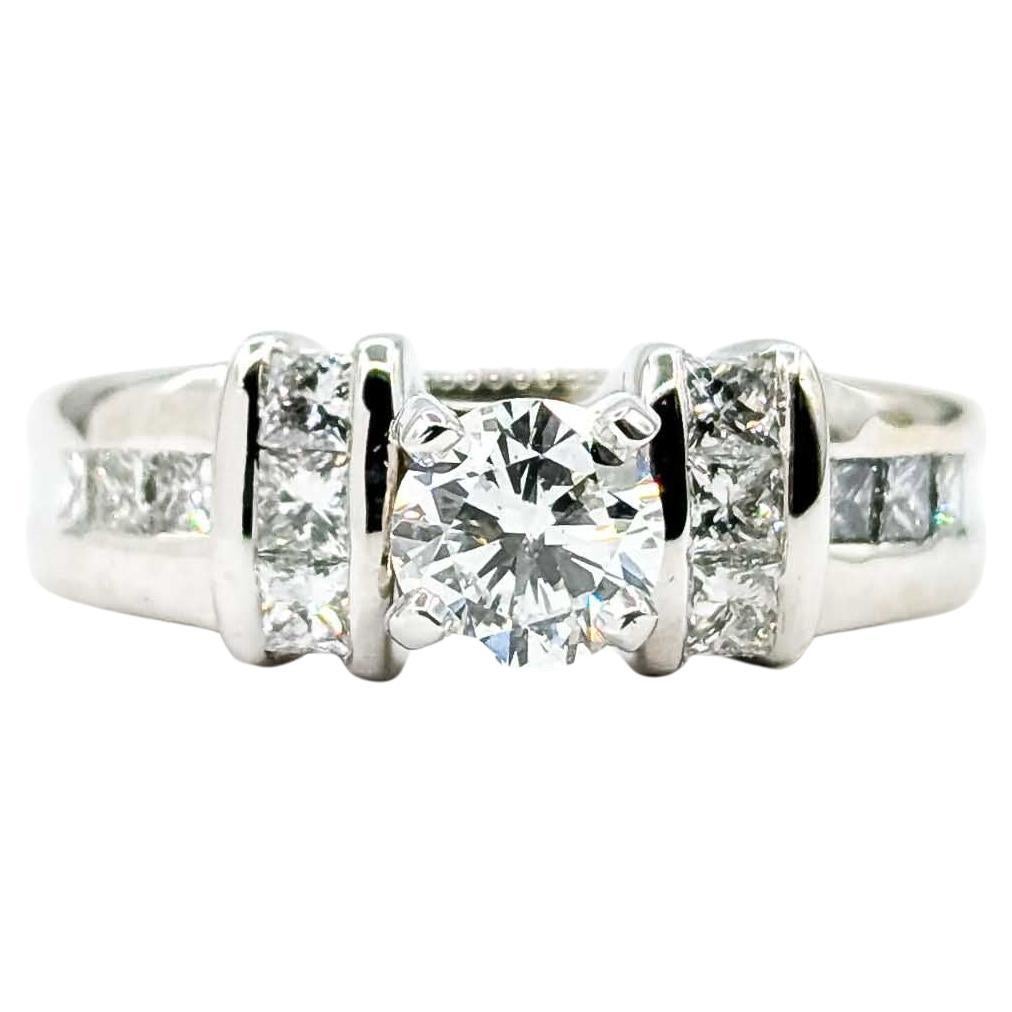 Exquisite Diamond Engagement Ring in 14k White Gold For Sale