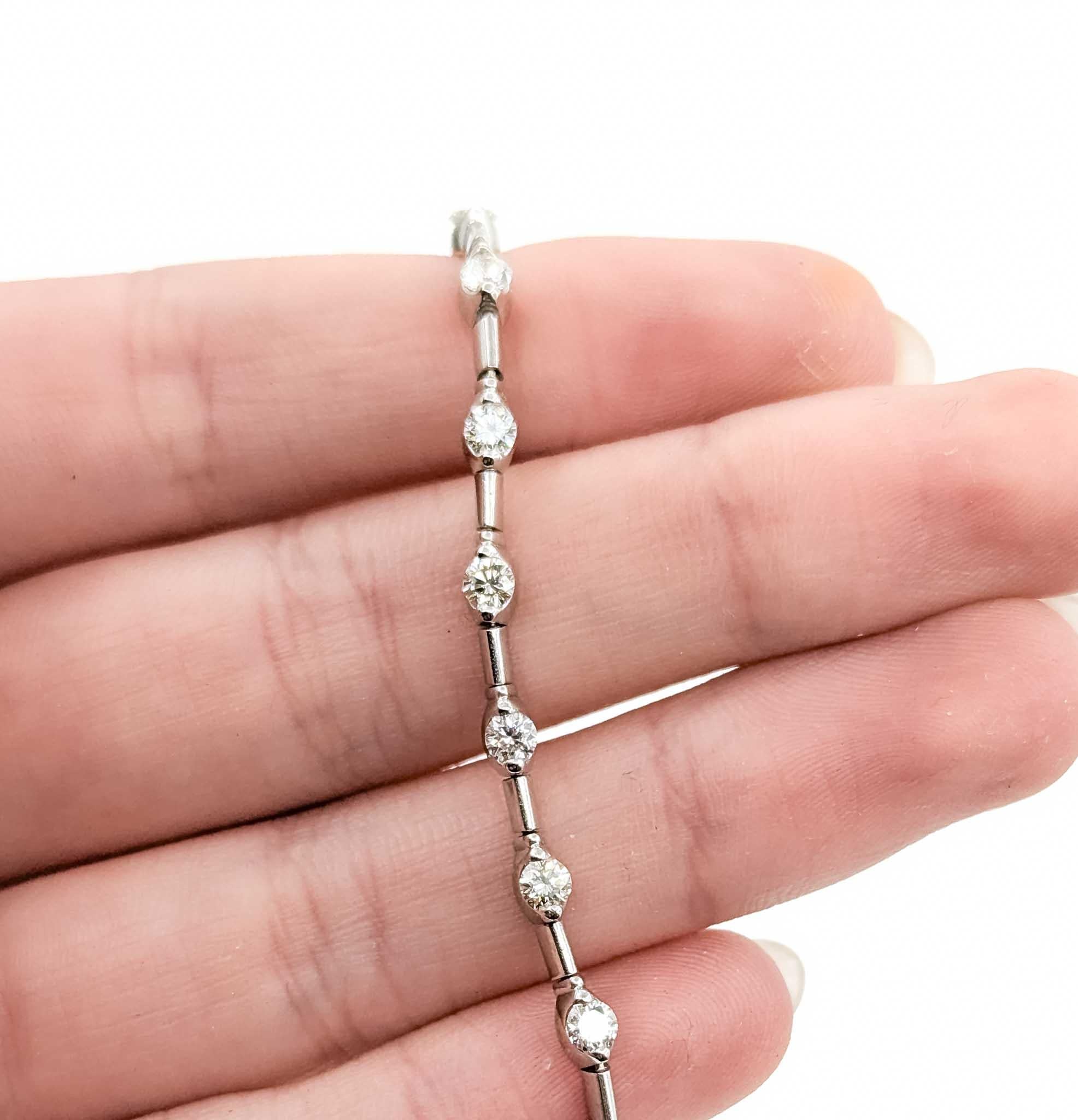 Women's Exquisite Diamond Fashion Bracelet in 18K White Gold For Sale