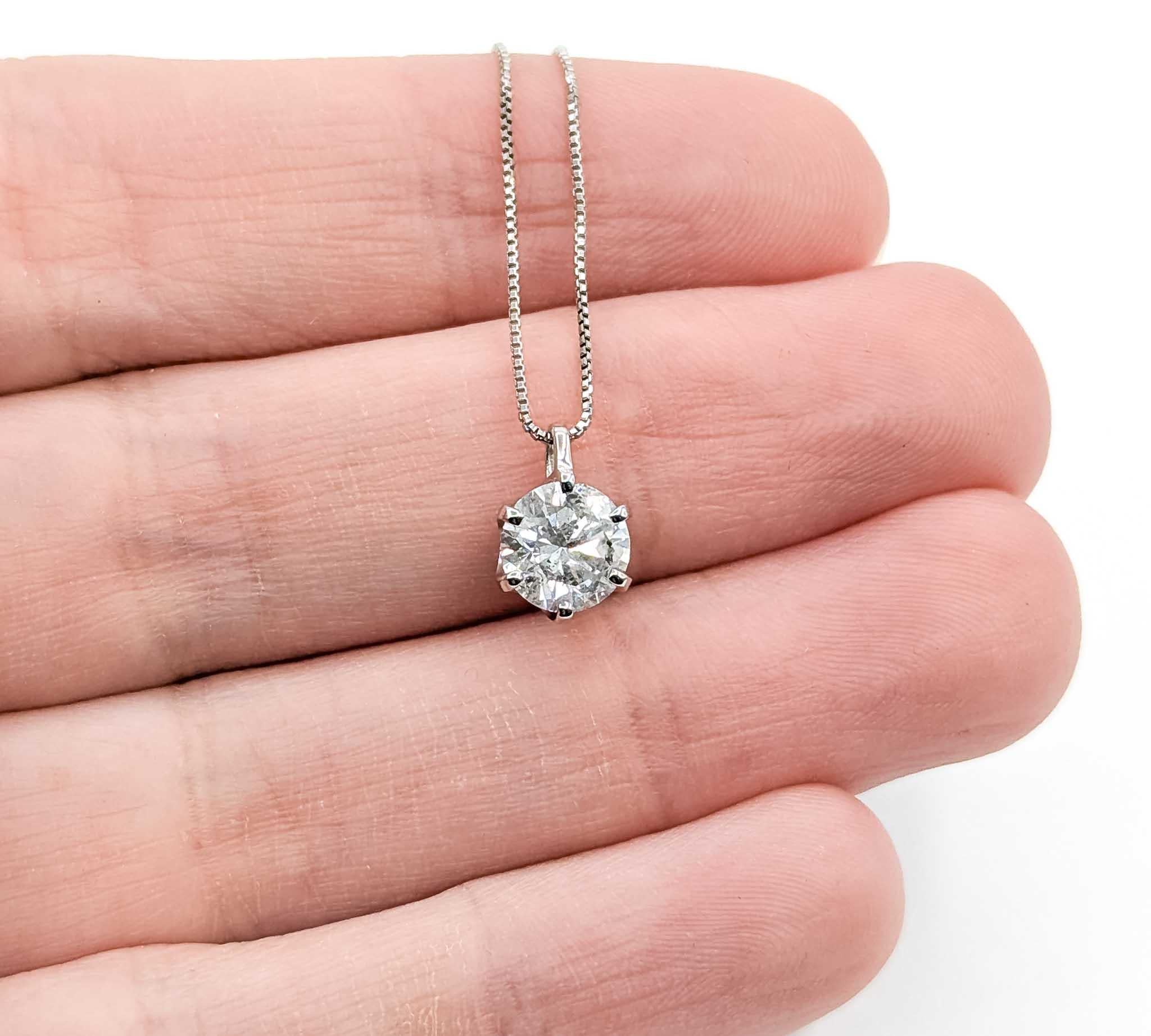 Women's Exquisite Diamond Solitaire Pendant in 850pt Gold For Sale