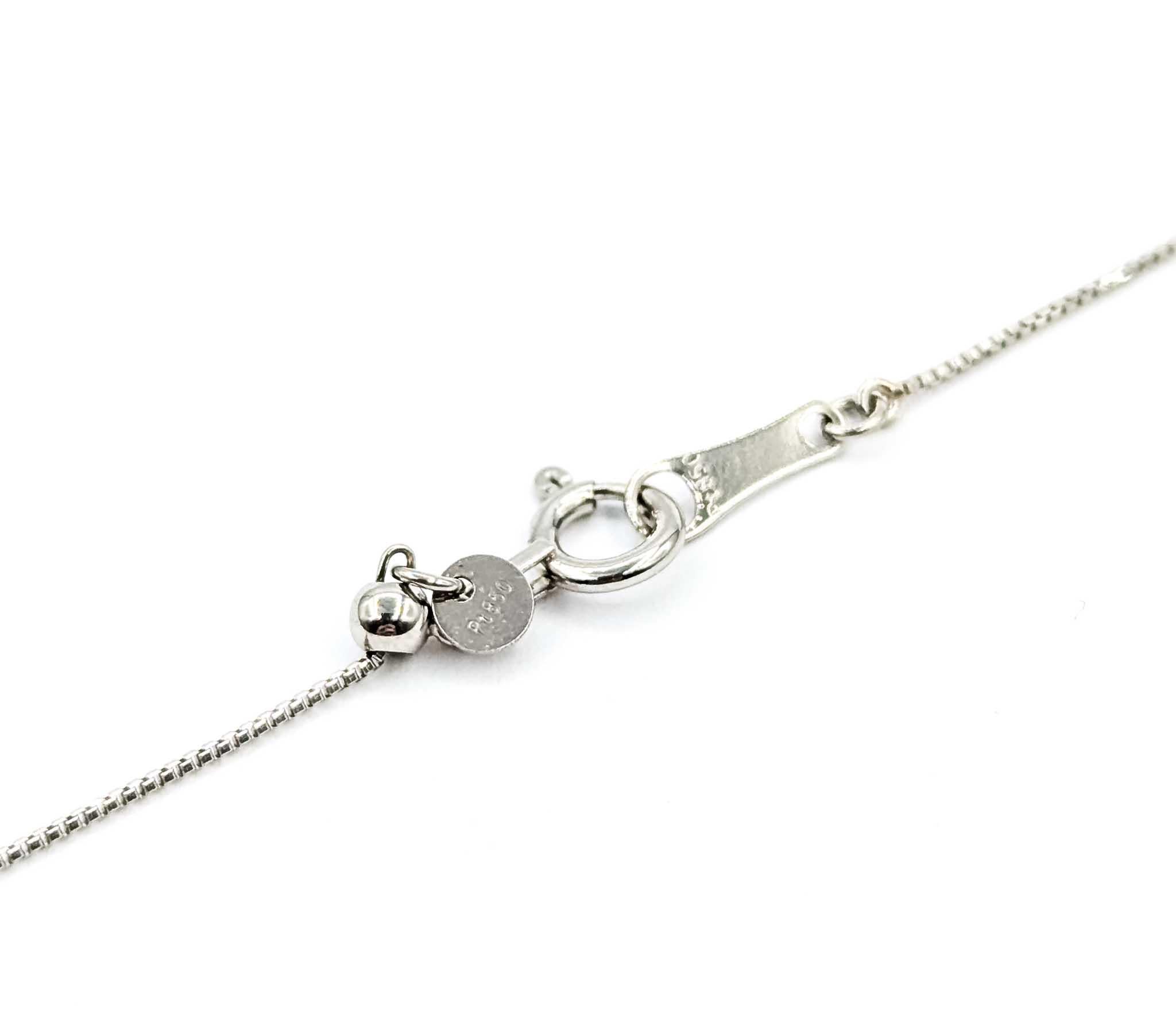 Exquisite Diamond Solitaire Pendant in 850pt Gold For Sale 1