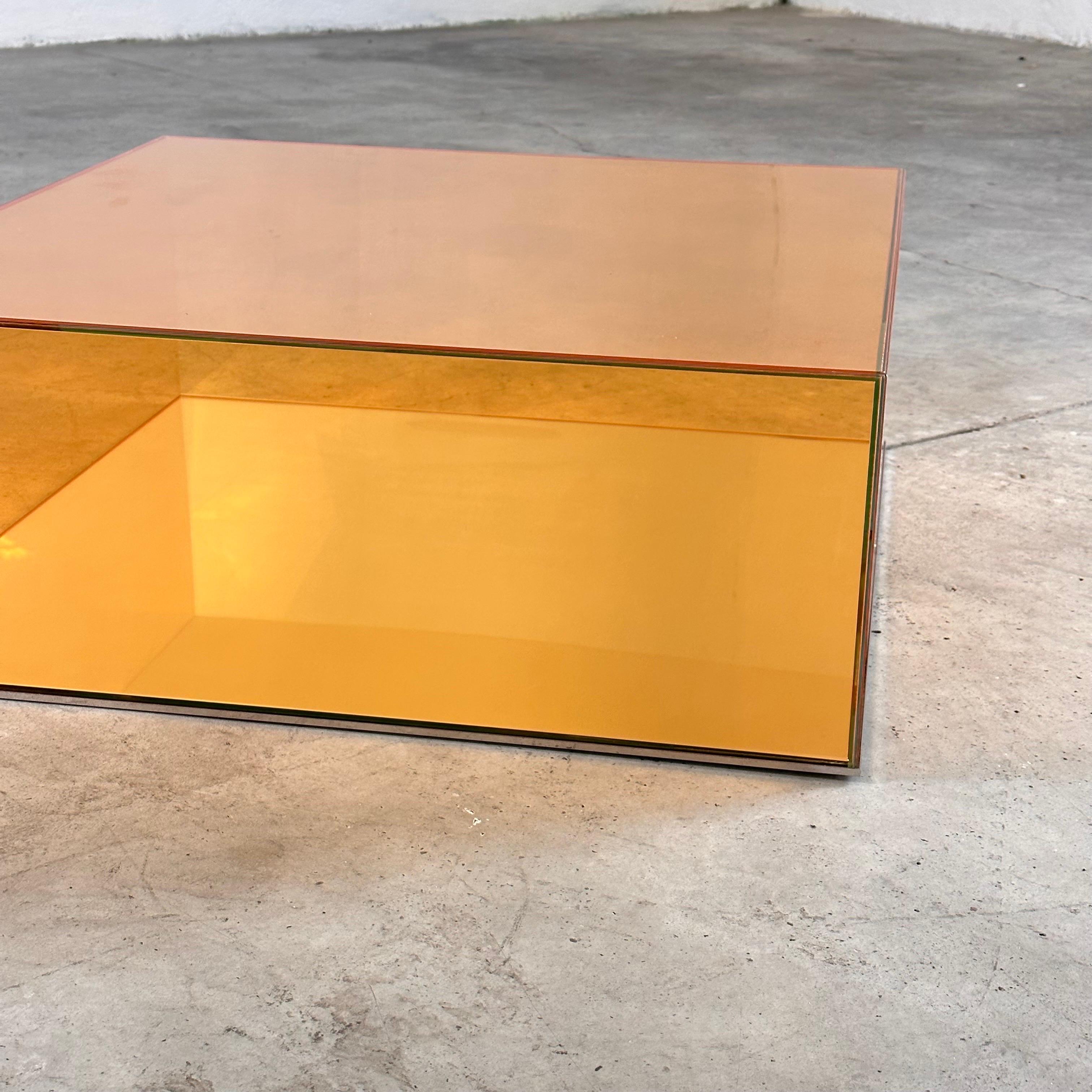 Magnifique table basse Donald en verre teinté de Philippe Starck pour Glas Italia en vente 2
