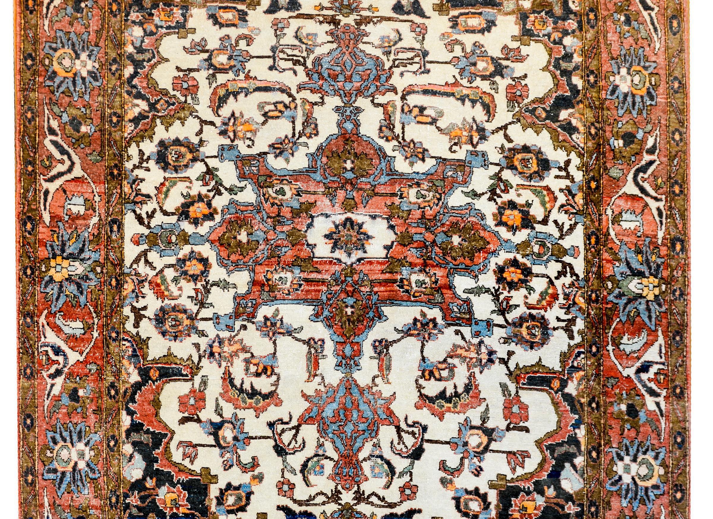 Persian Exquisite Early 20th Century Malayer Rug For Sale