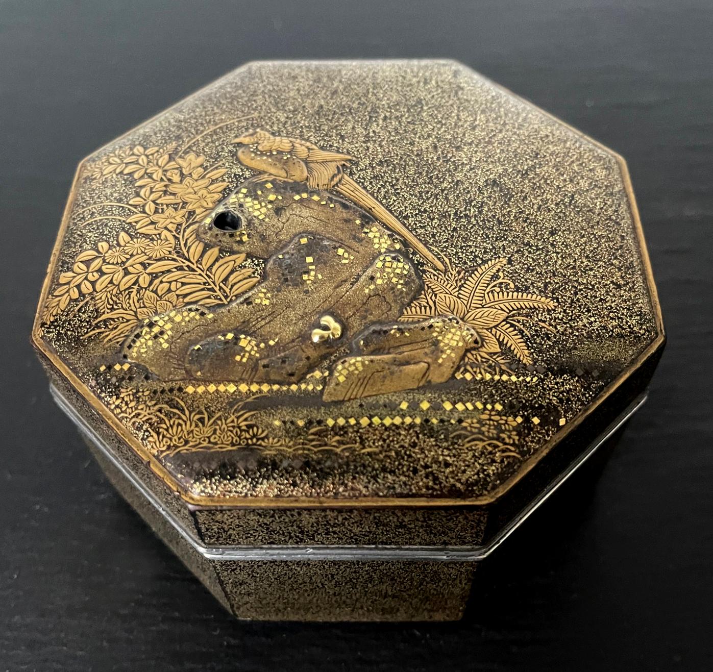 Silver Exquisite Early Japanese Lacquer Kobako Box with Insert Tray