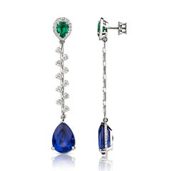 Set of 17.39 ct Tanzanites 1.76 ct Emeralds 96 0.82 ct Natural Diamonds Earrings
