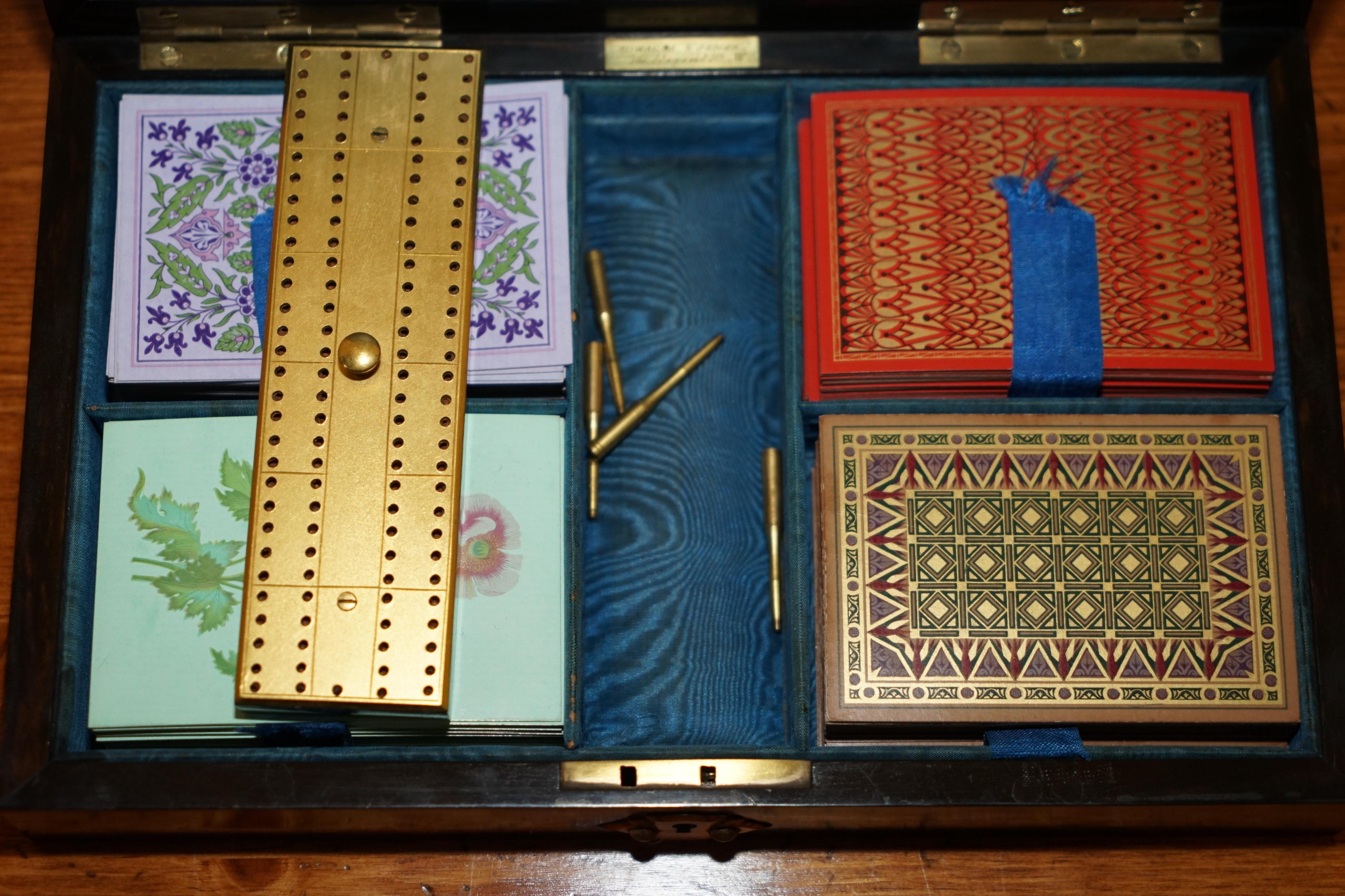 EXQUISITE EDWARD & JONES COROMANDEL WOOD CRiBBAGE SET DE LARUE & CO CARDS In Good Condition For Sale In West Sussex, Pulborough
