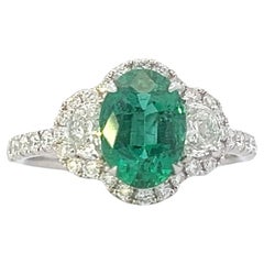 **Exquisite Emerald and Diamond Elegance Ring**###