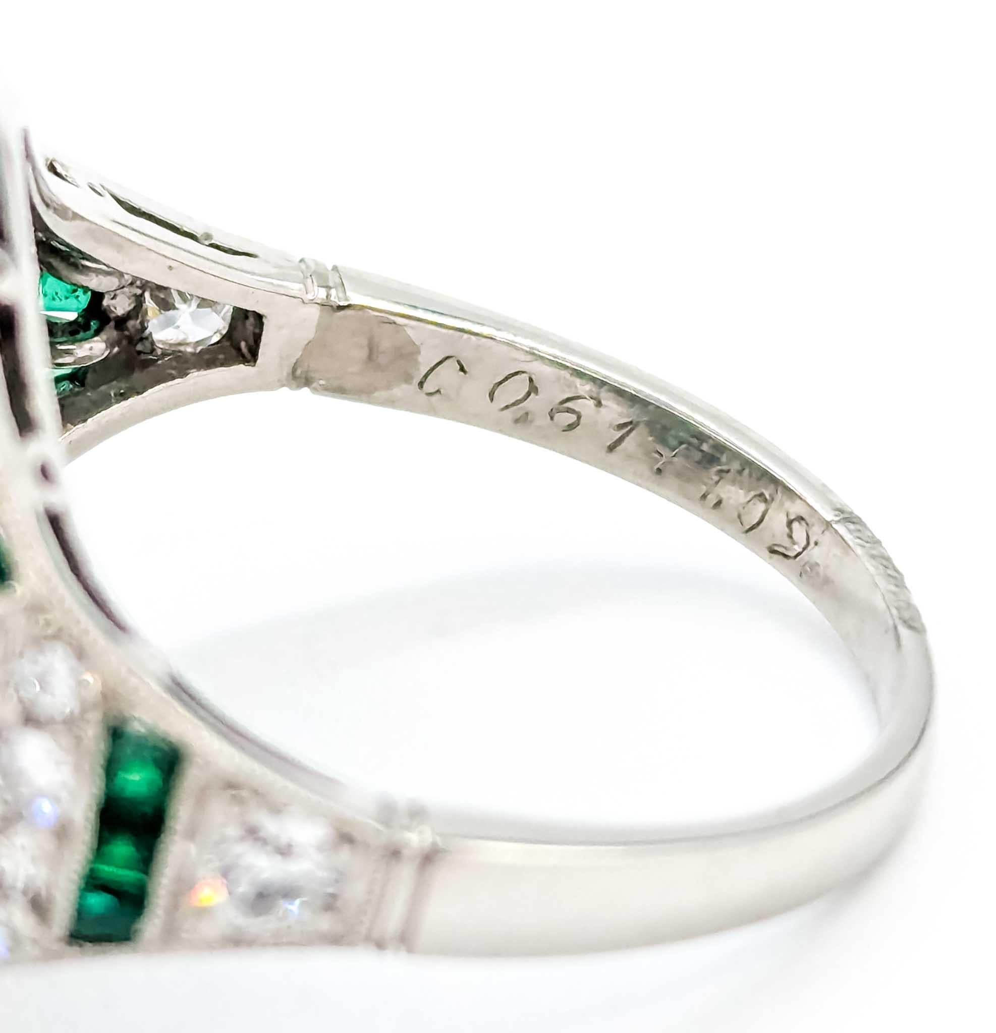 Exquisite Emerald and Diamond Platinum Ring For Sale 6