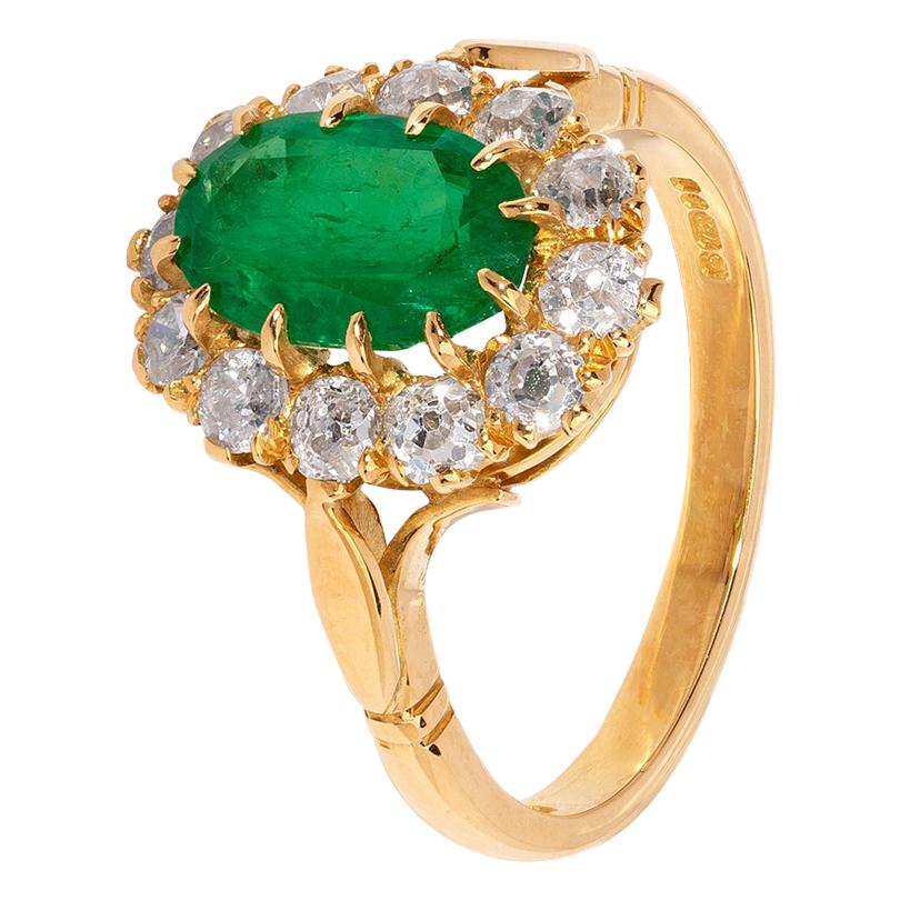 1.51 Carats Emerald Ring with White Diamonds  For Sale