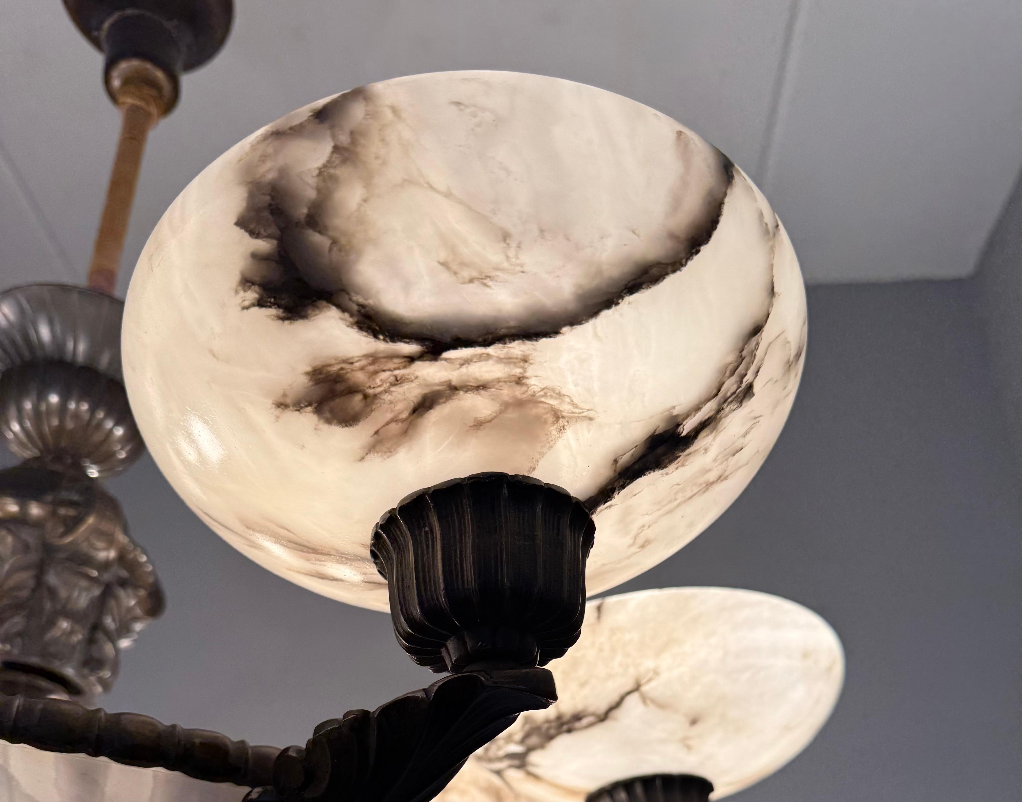 Exquise & Extra Large Antique White & Black Alabaster & Bronze Chandelier 1910 en vente 11