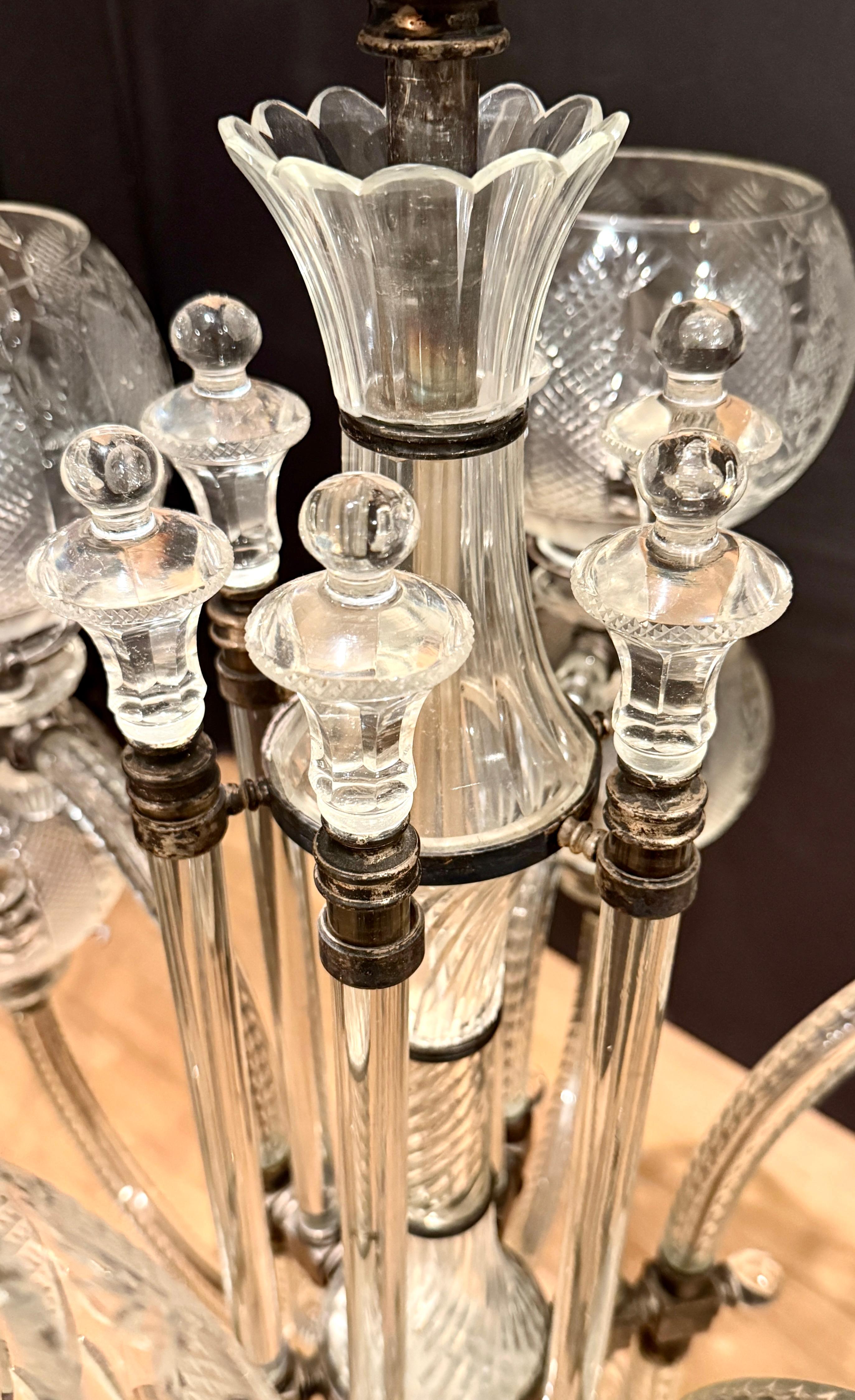 Cristallo Exquisite F. & C. Osler Style 12-Light Cut-Glass Chandelier in vendita