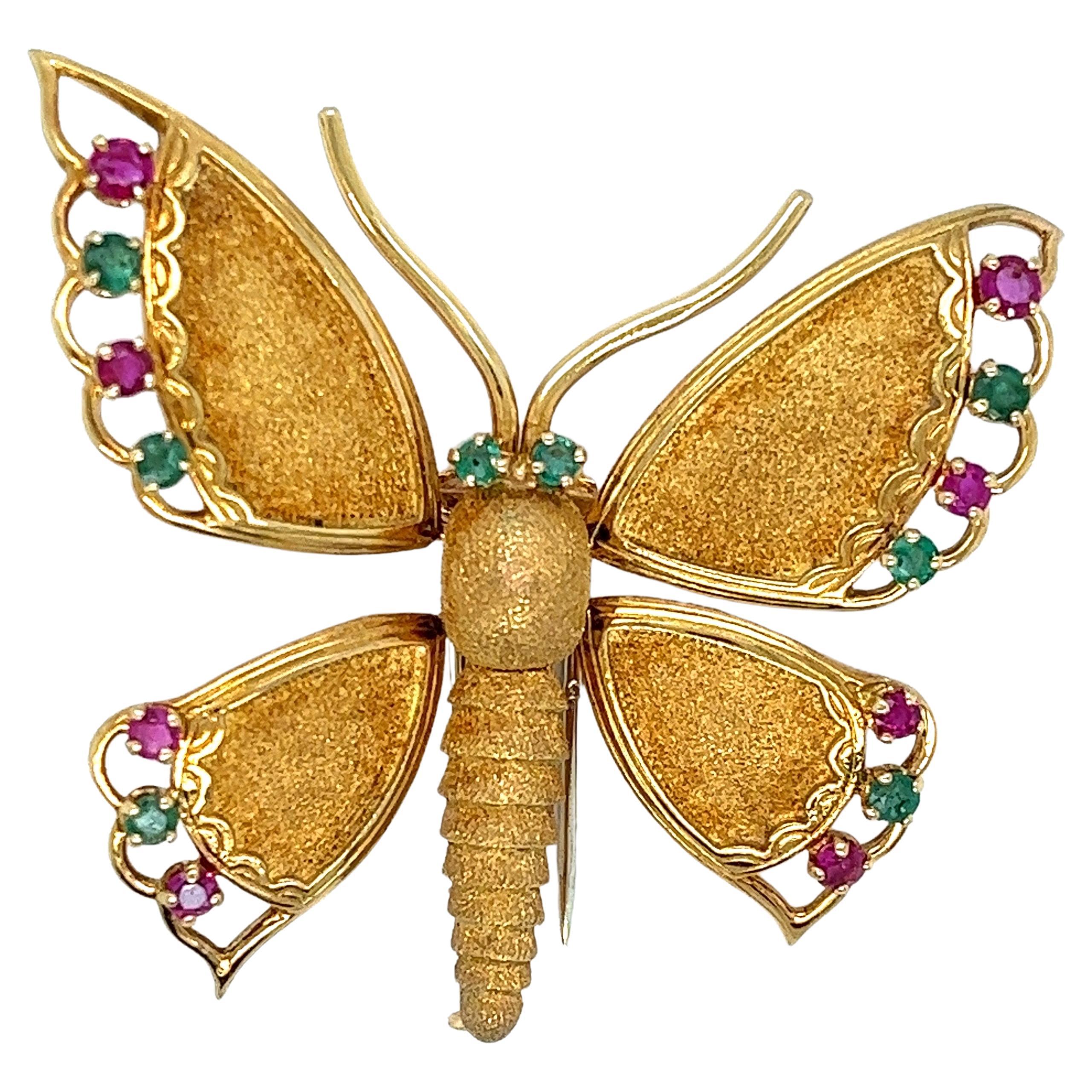 FRED Paris Broche exquise papillon multi-gemmes en or massif 18 carats en vente