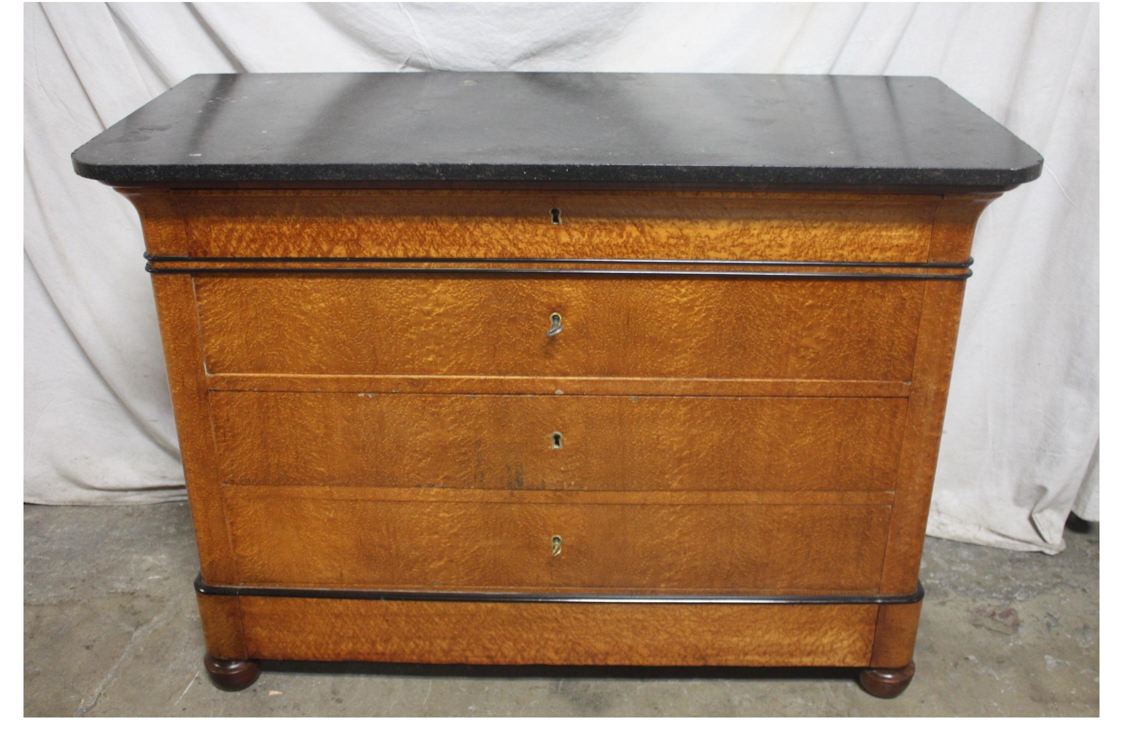 Exquisite French Commode, 19th Century 3