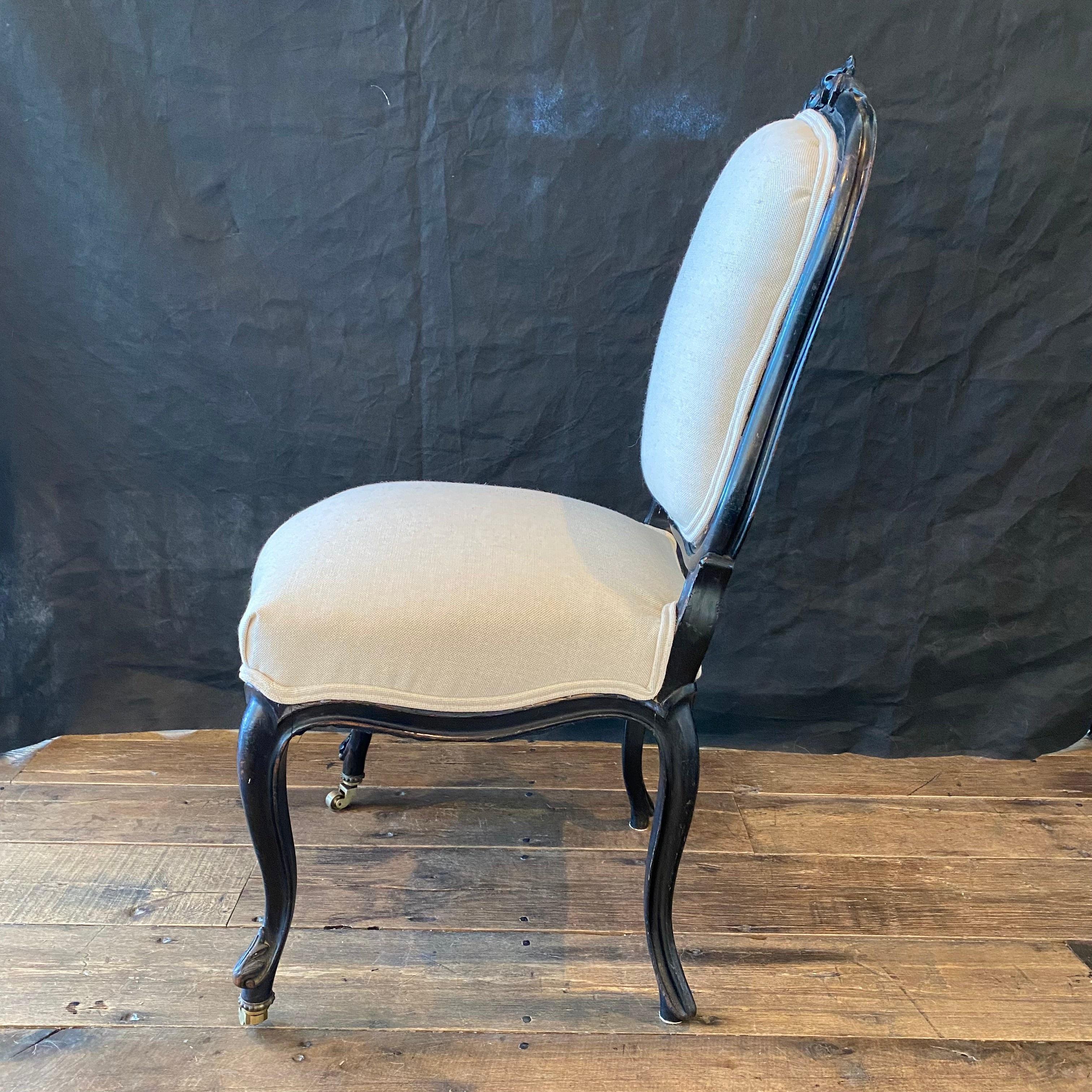 Exquisite French 19th Century Ebonized Napoleon III Side or Parlor Chair In Good Condition For Sale In Hopewell, NJ