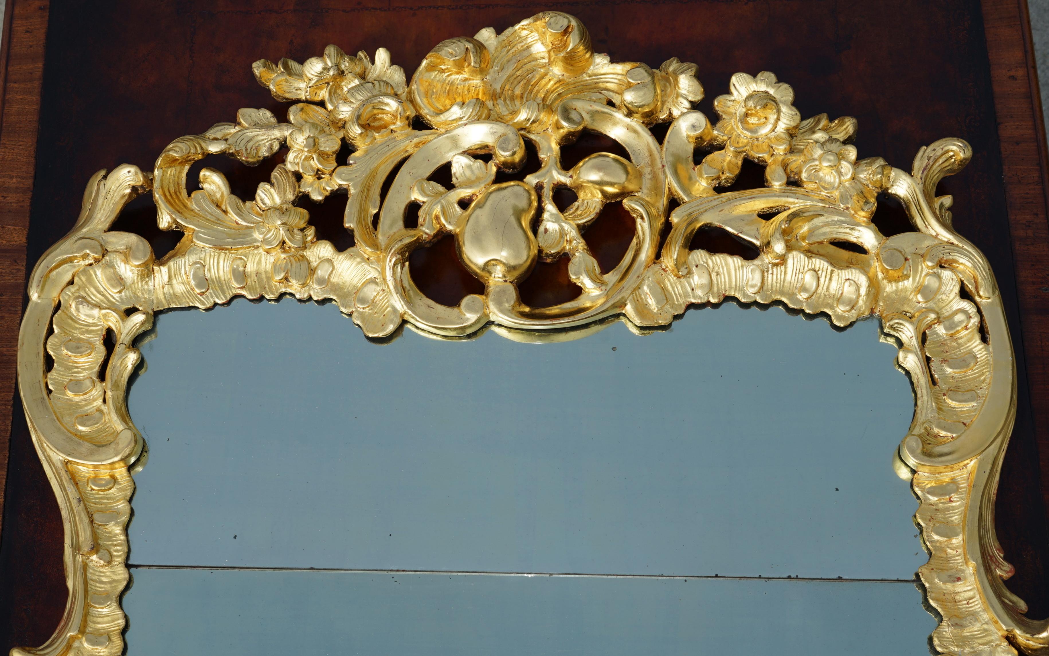 Mirror EXQUISITE FRENCH ANTIQUE LOUIS XV PERIOD 1770 GOLD GILT MiRROR WITH FOXED PLATE For Sale