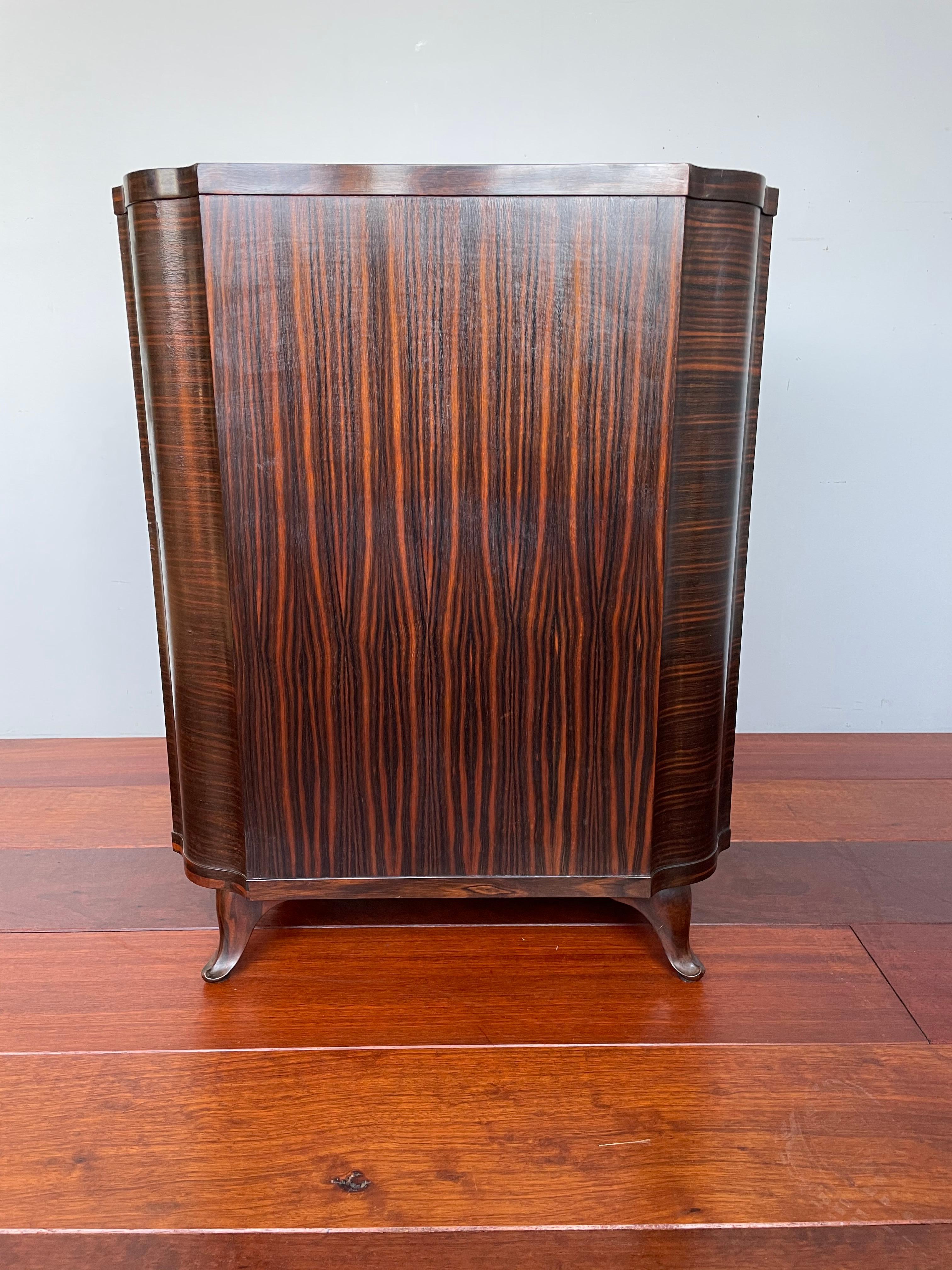 20th Century Exquisite French Art Deco Coromandel & Birdseye Maple Drinks Cabinet w. Drawers For Sale