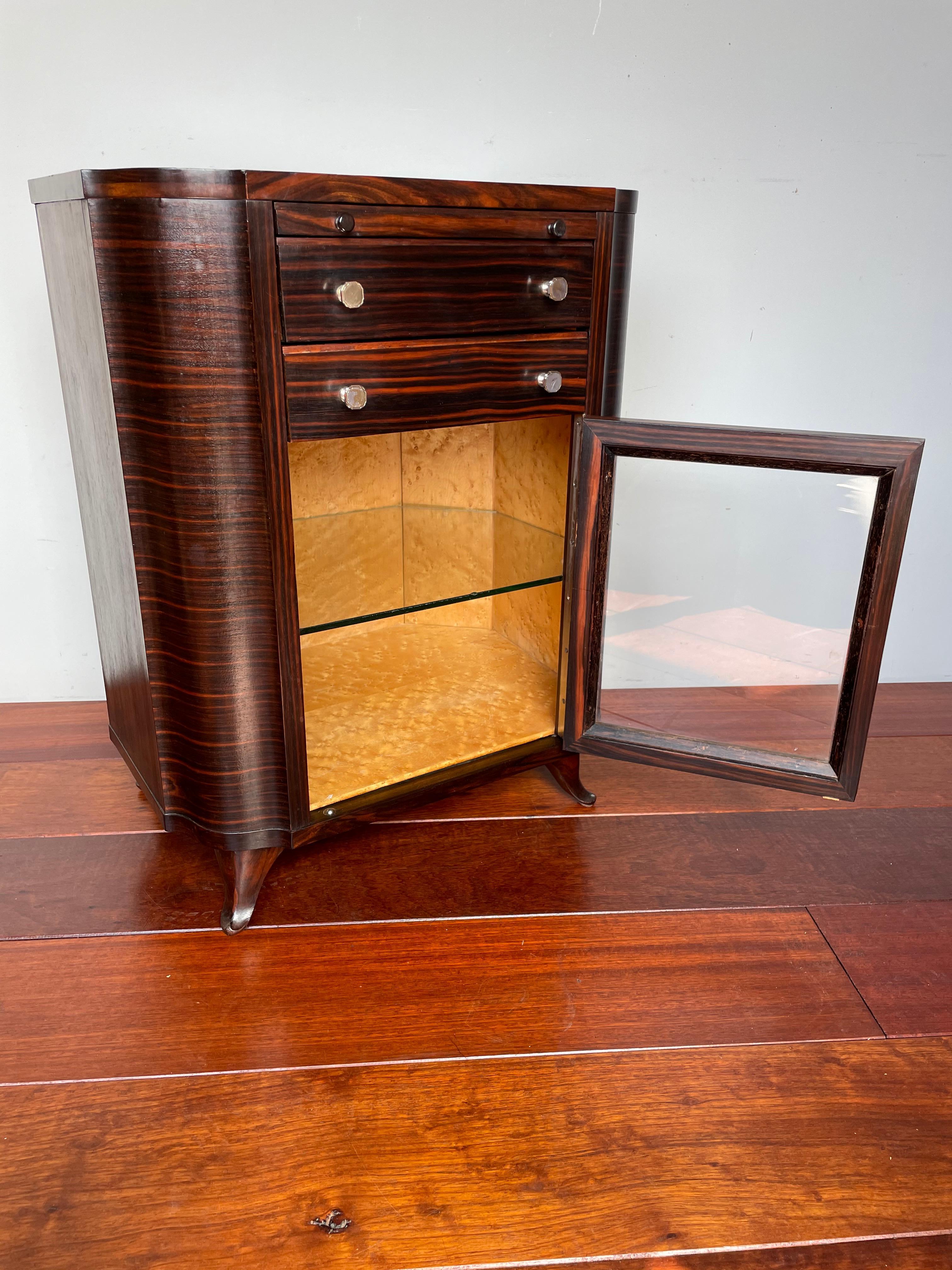 Exquisite French Art Deco Coromandel & Birdseye Maple Drinks Cabinet w. Drawers For Sale 3