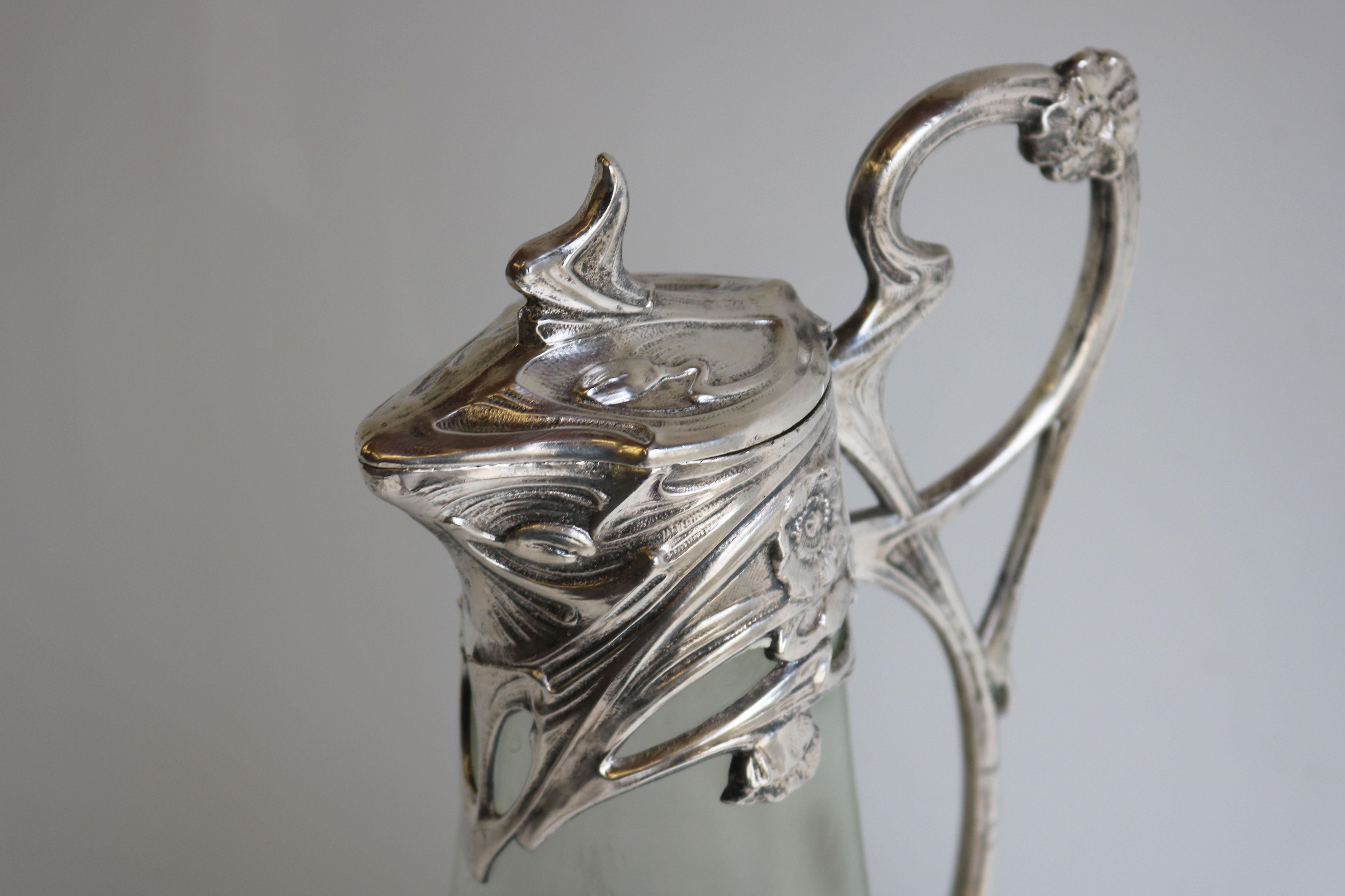Début du 20ème siècle Magnifique carafe / pichet Art Nouveau français par J. Barian Silver Glass 1900 en vente