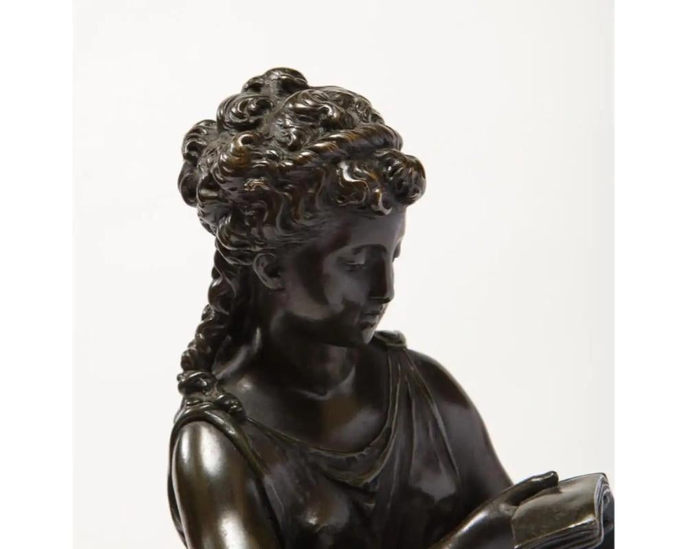 Exquise sculpture française en bronze, marbre rouge et porcelaine de Sèvres en vente 11