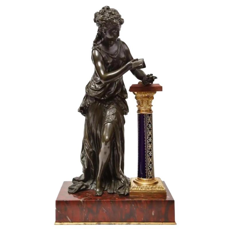 Exquise sculpture française en bronze, marbre rouge et porcelaine de Sèvres