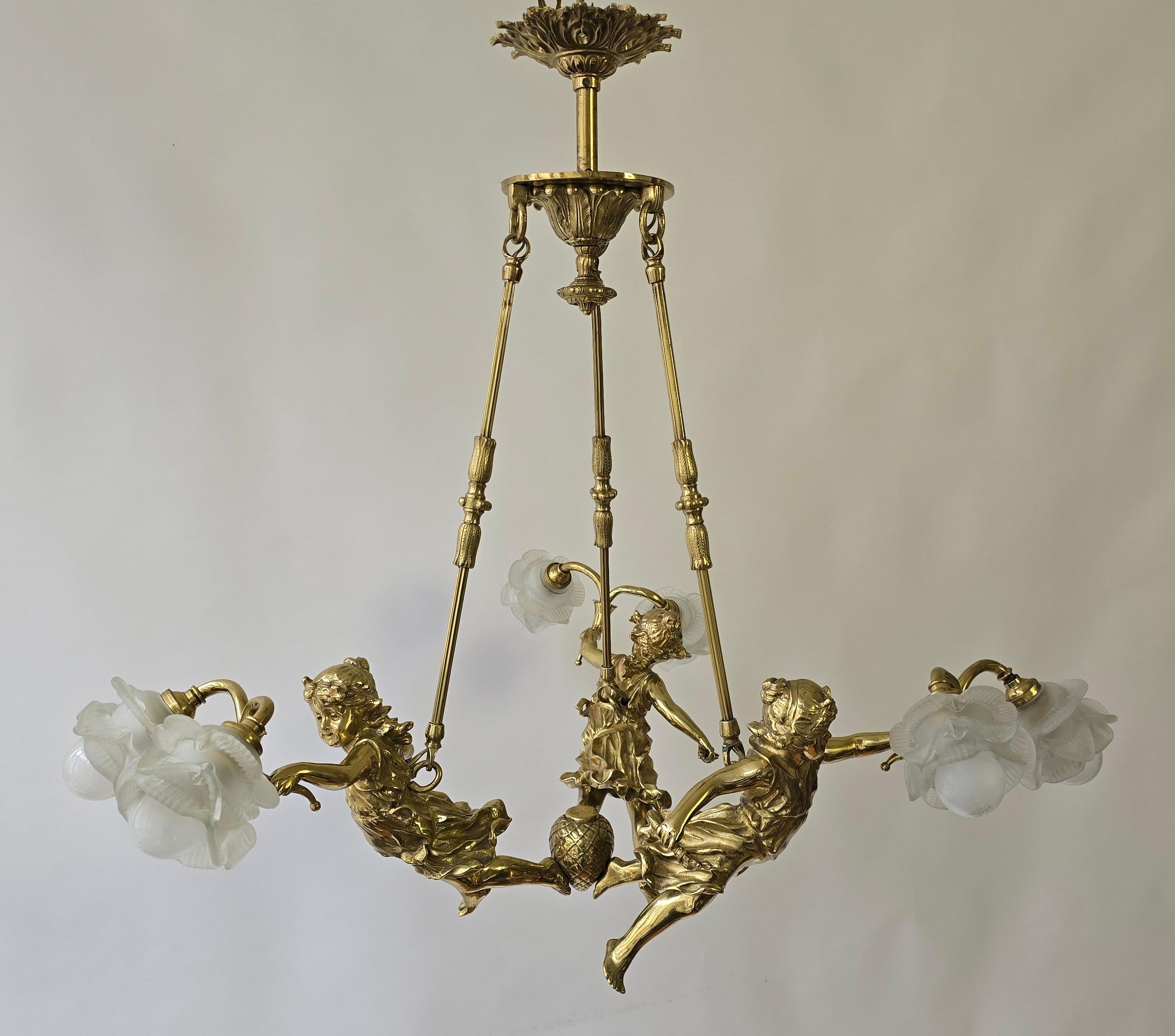 Hollywood Regency Exquisite French Gilt Bronze Chandelier with Cherubs Putti For Sale