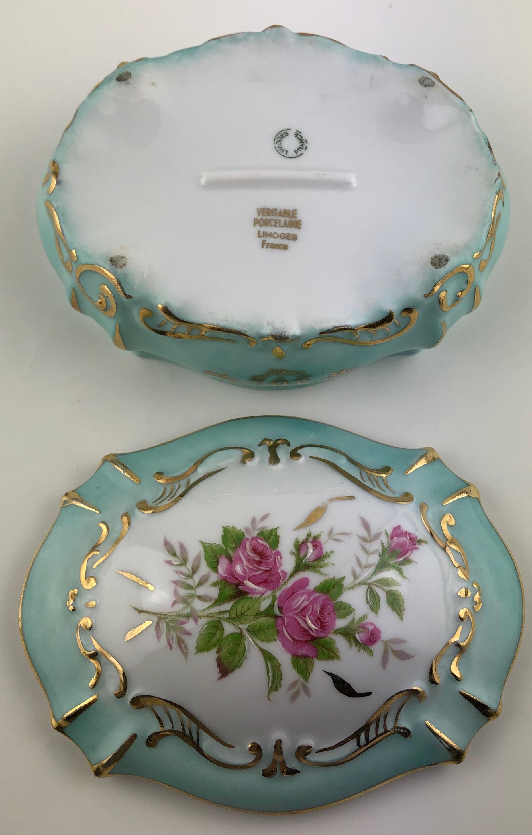 Gilt Exquisite French Limoges Hand Painted Gold Trim Trinket or Jewelry Box