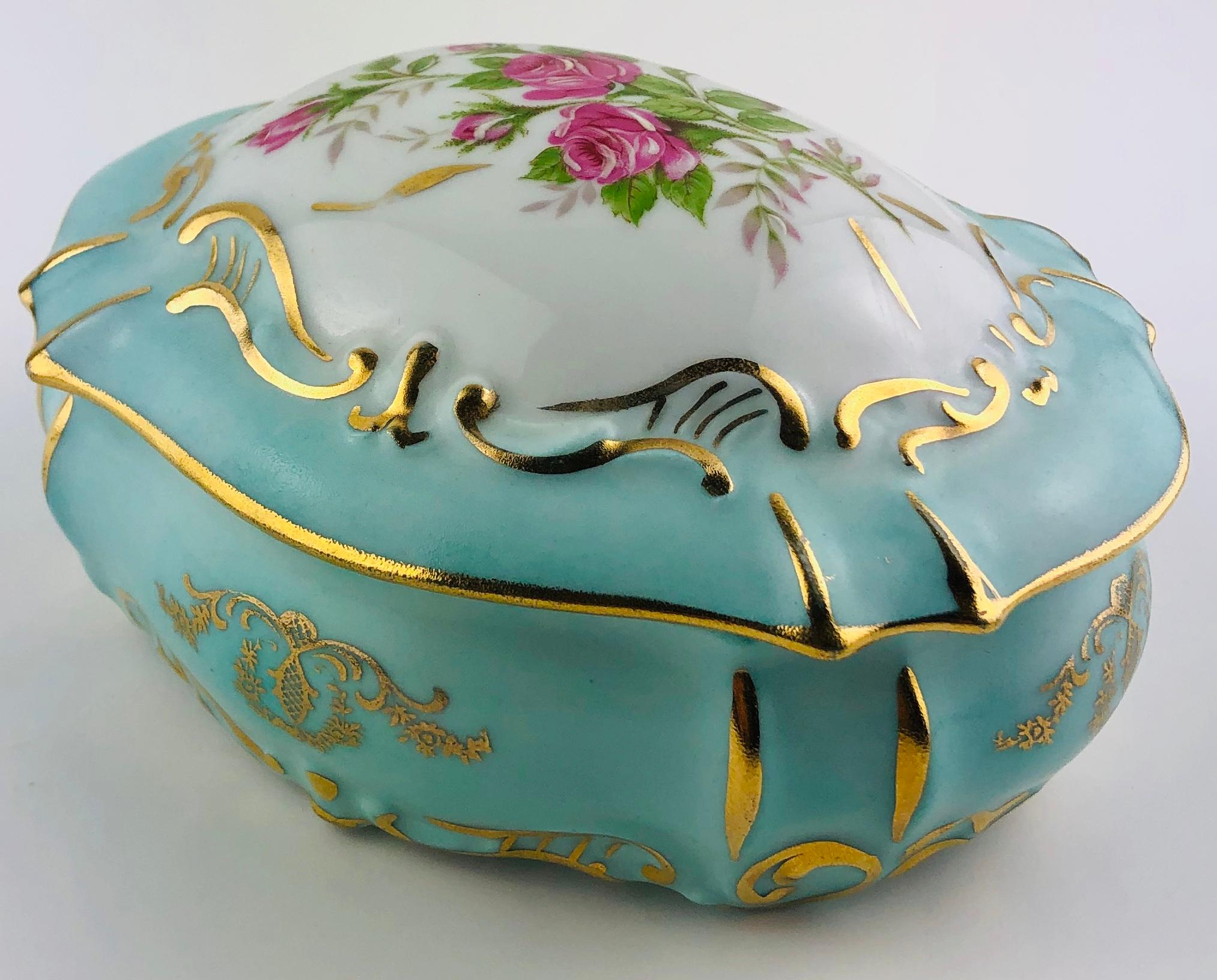 20th Century Exquisite French Limoges Hand Painted Gold Trim Trinket or Jewelry Box